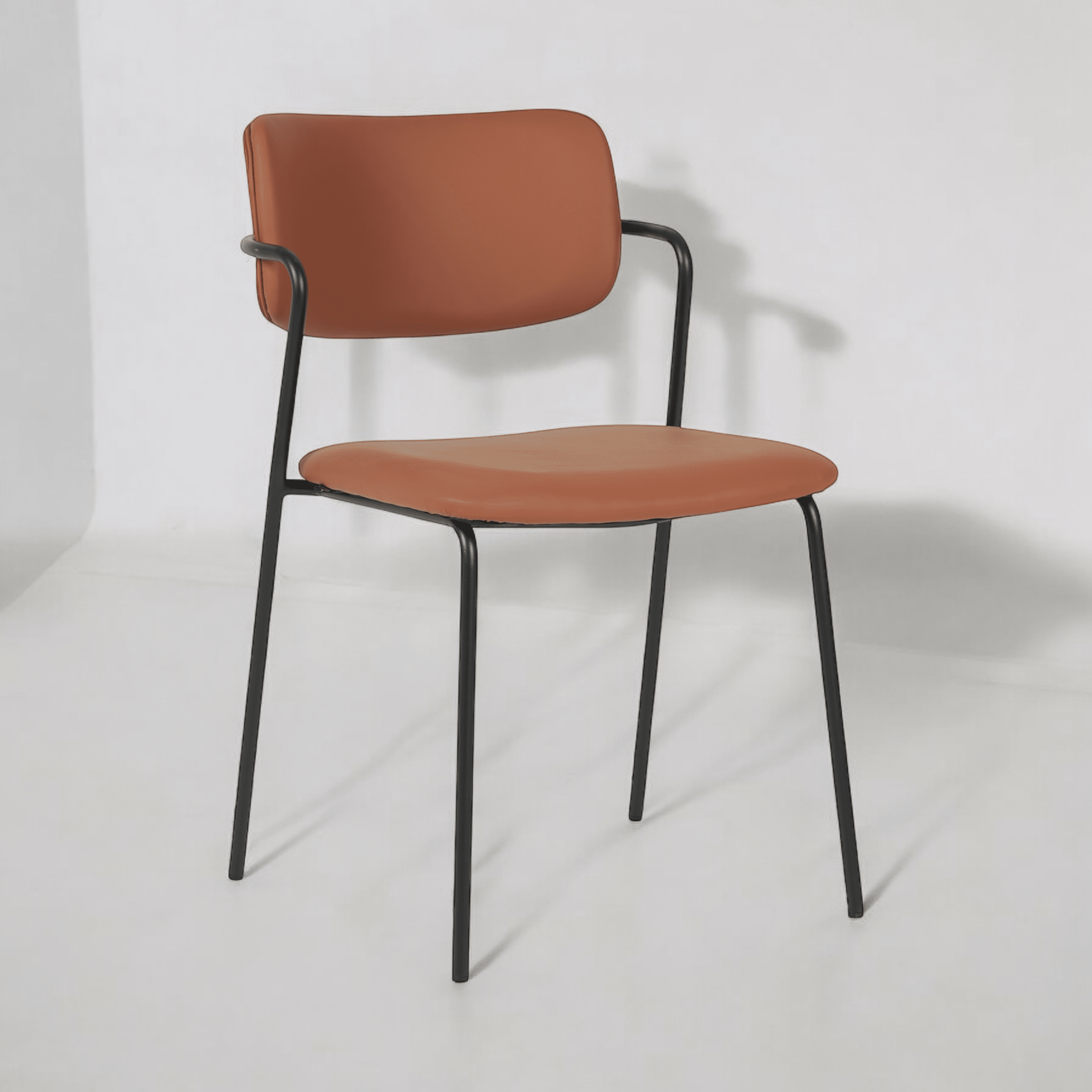 כיסא דגם לוסיאן דמוי עור קאמל - SALE כיסא דגם לוסיאן דמוי עור קאמל - SALE