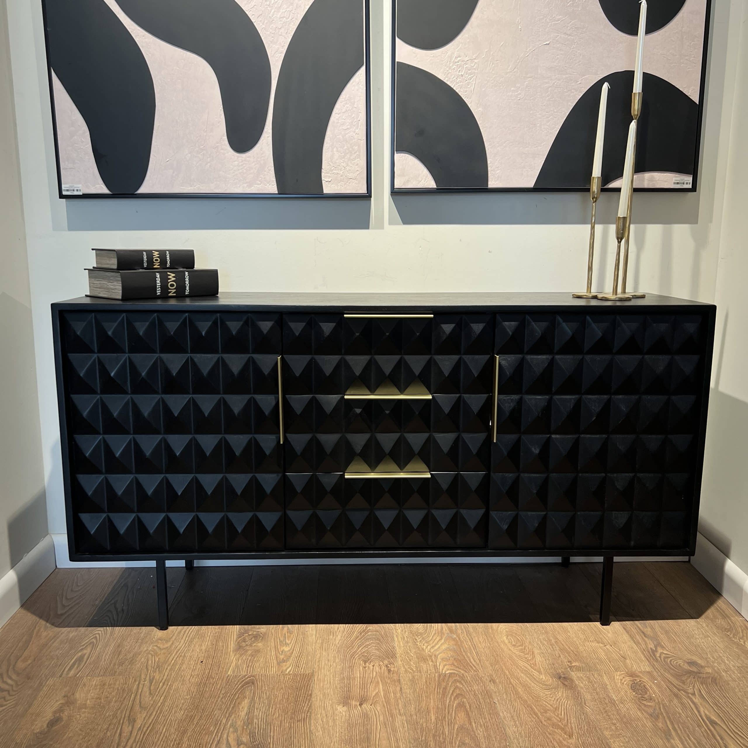 שידה- קומודה יוקרתית עץ שחור קוביות דגם סוניל