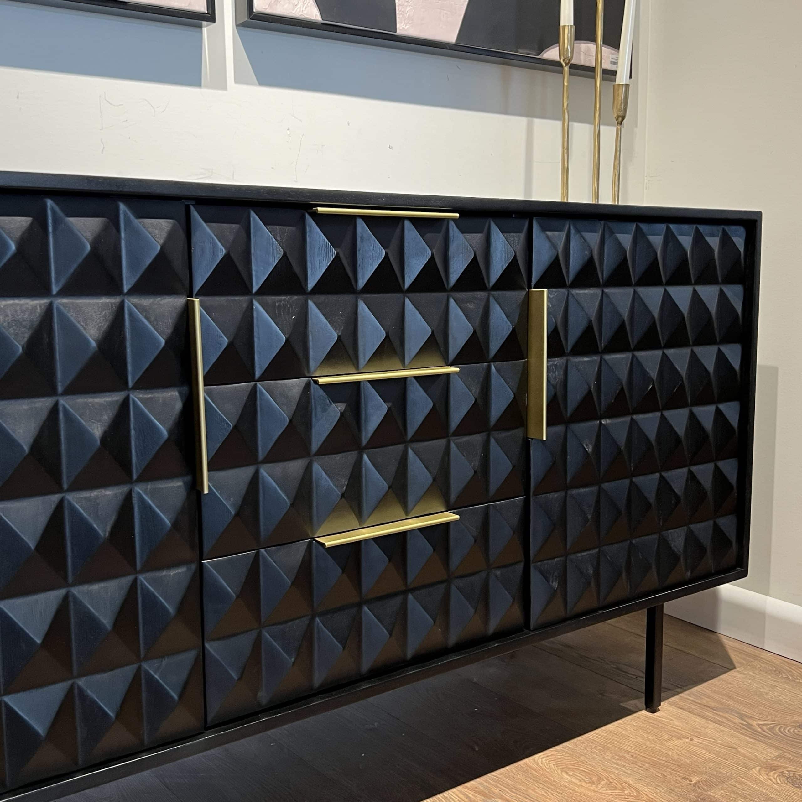 שידה- קומודה יוקרתית עץ שחור קוביות דגם סוניל