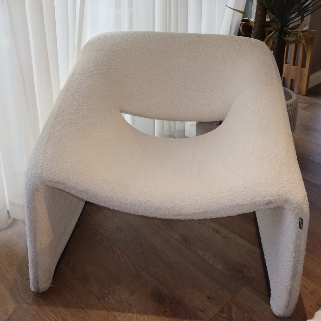 כורסא מילי בוקלה שמנת דגם ויקי | במבצע חיסול מלאי!