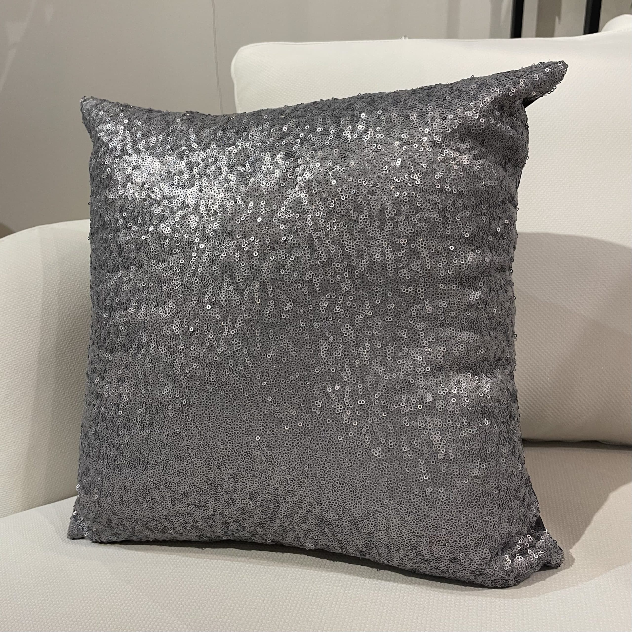 כרית נוי מרובעת דגם זוהר