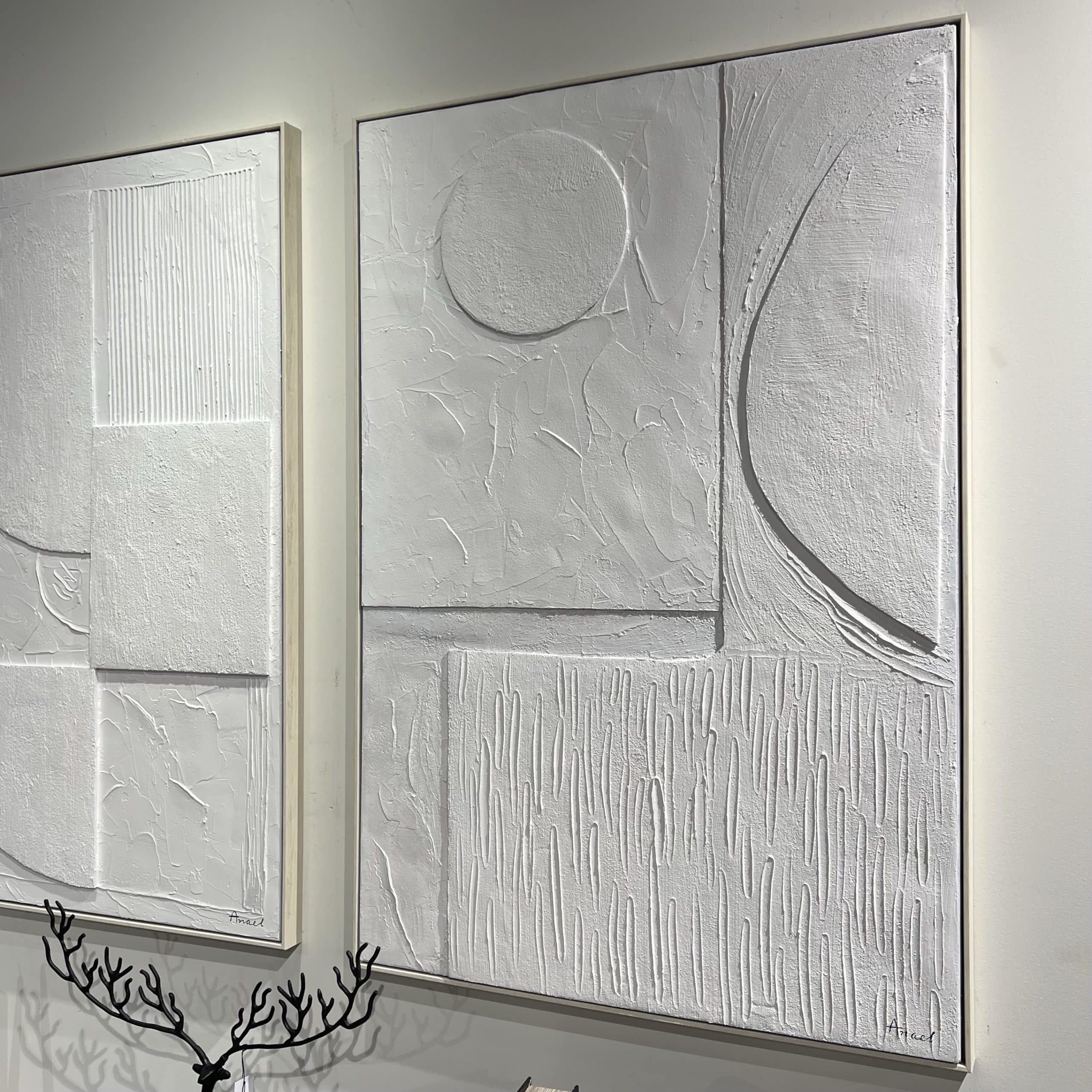 תמונה עבודת יד תבליט לבן דגם אנאל