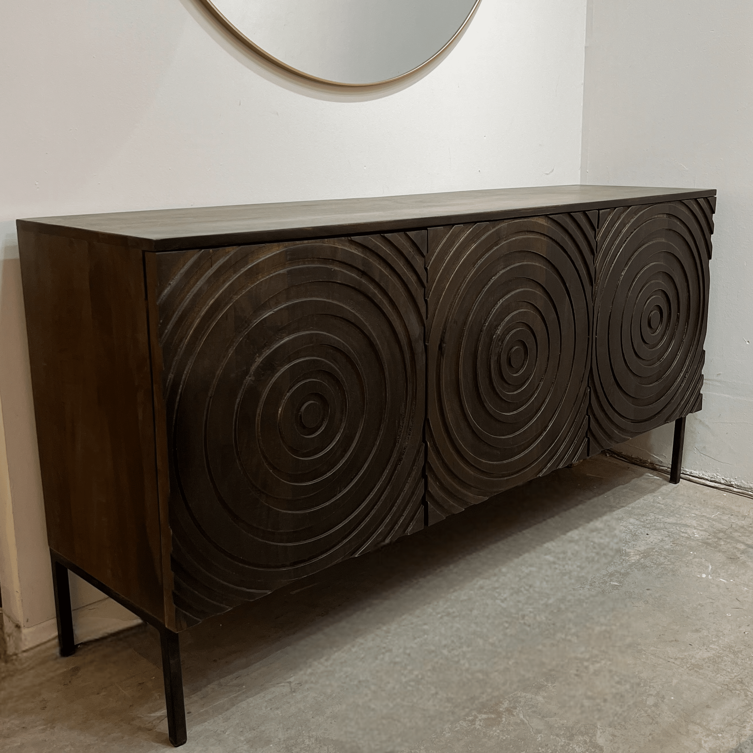 קומודה מעוצבת מנגו ווד סירקל שייפ דגם שאנטי