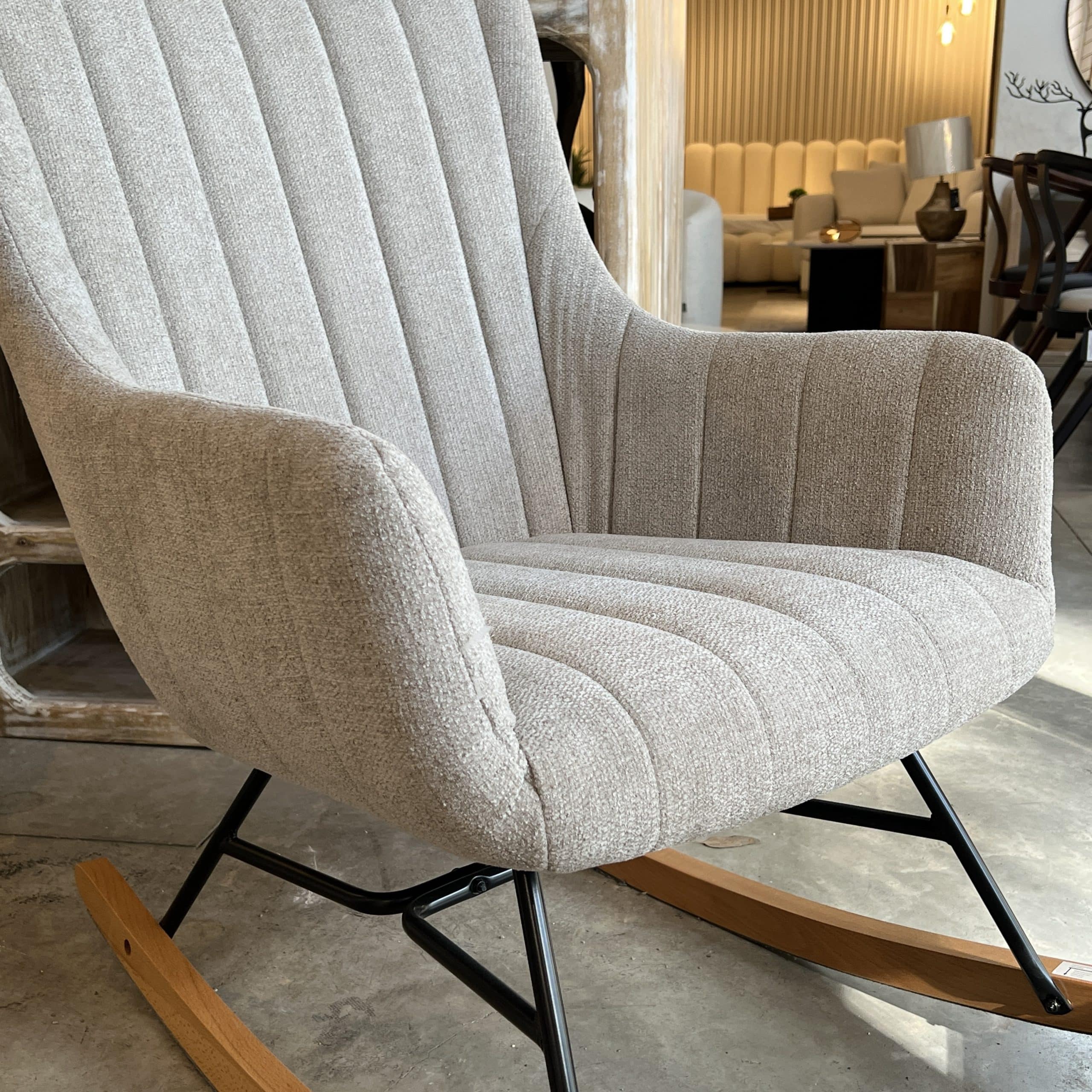 כורסא נדנדה אפור דגם הארטלי | מבצע חיסול! כורסא נדנדה אפור דגם הארטלי | מבצע חיסול!