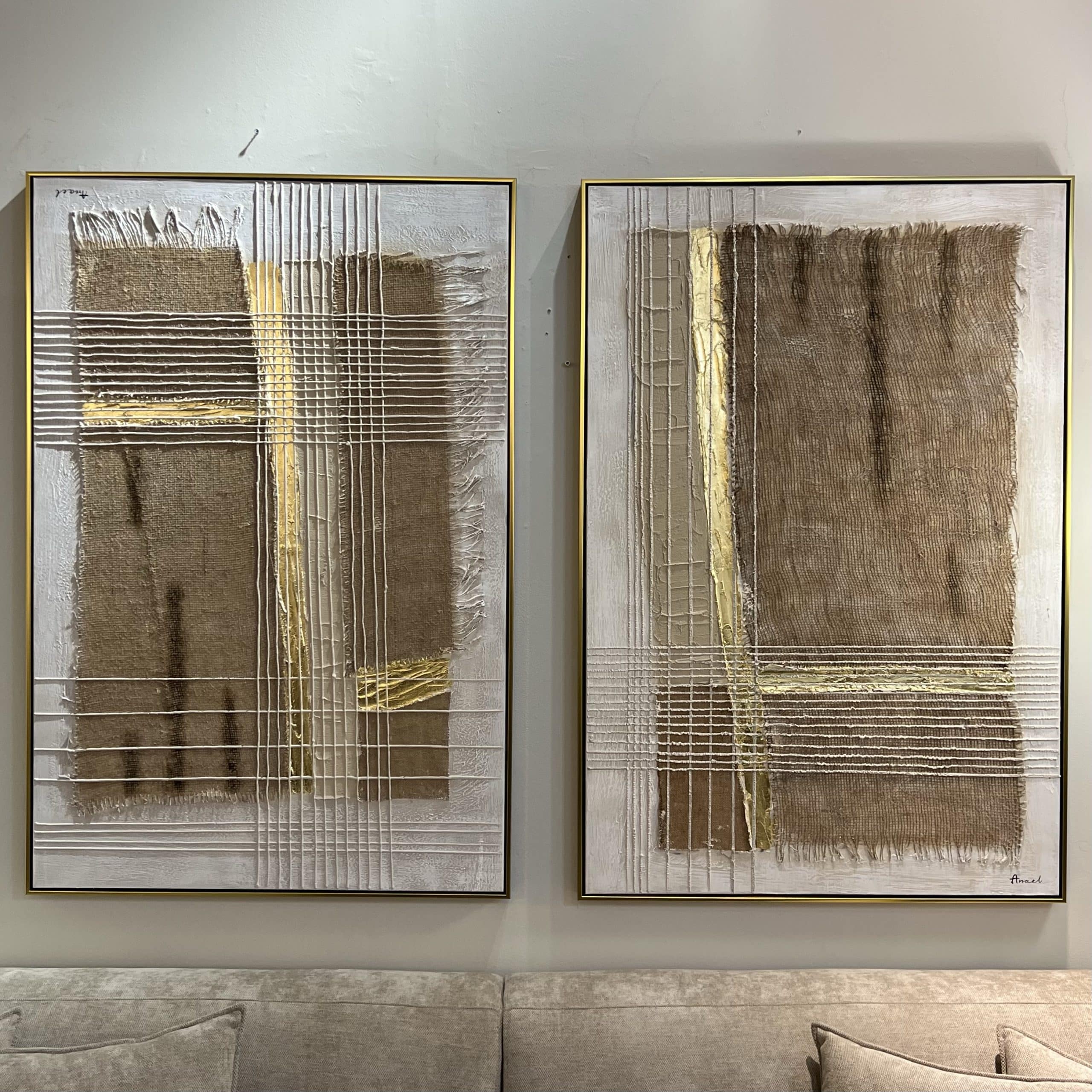 תמונה בעבודת יד בשילוב בד דגם קווים תמונה בעבודת יד בשילוב בד דגם קווים