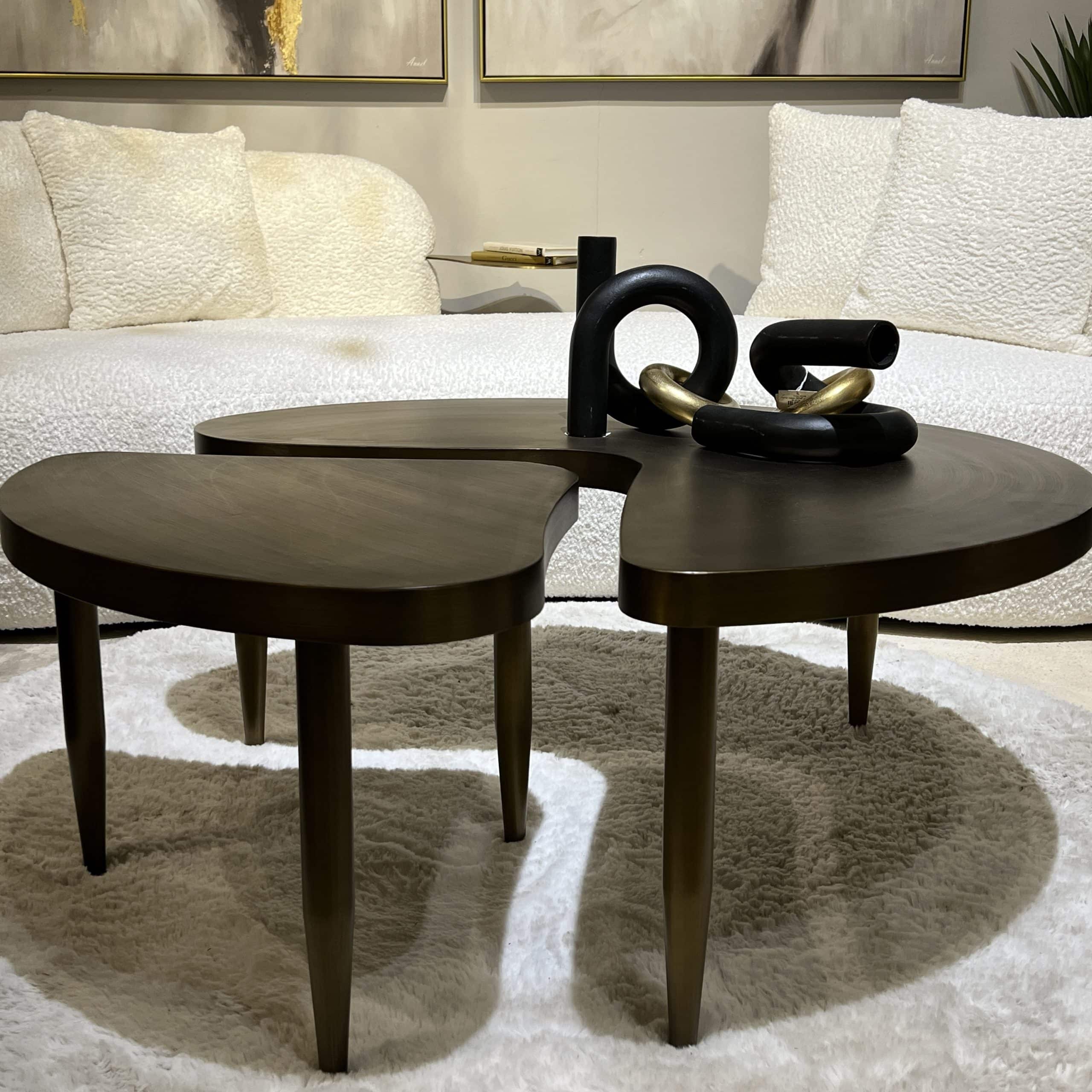 שולחן סלון עגול ספליט גולד מוברש דגם סופיטל שולחן סלון עגול ספליט גולד מוברש דגם סופיטל