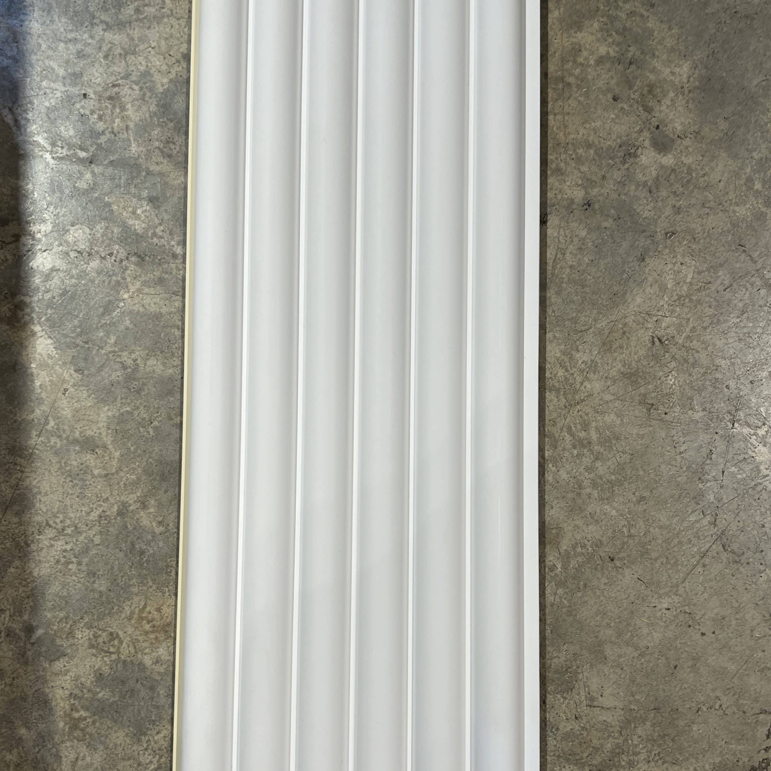 חיפוי קיר לבן דגם ״ראונד״ 16/290 במבצע!