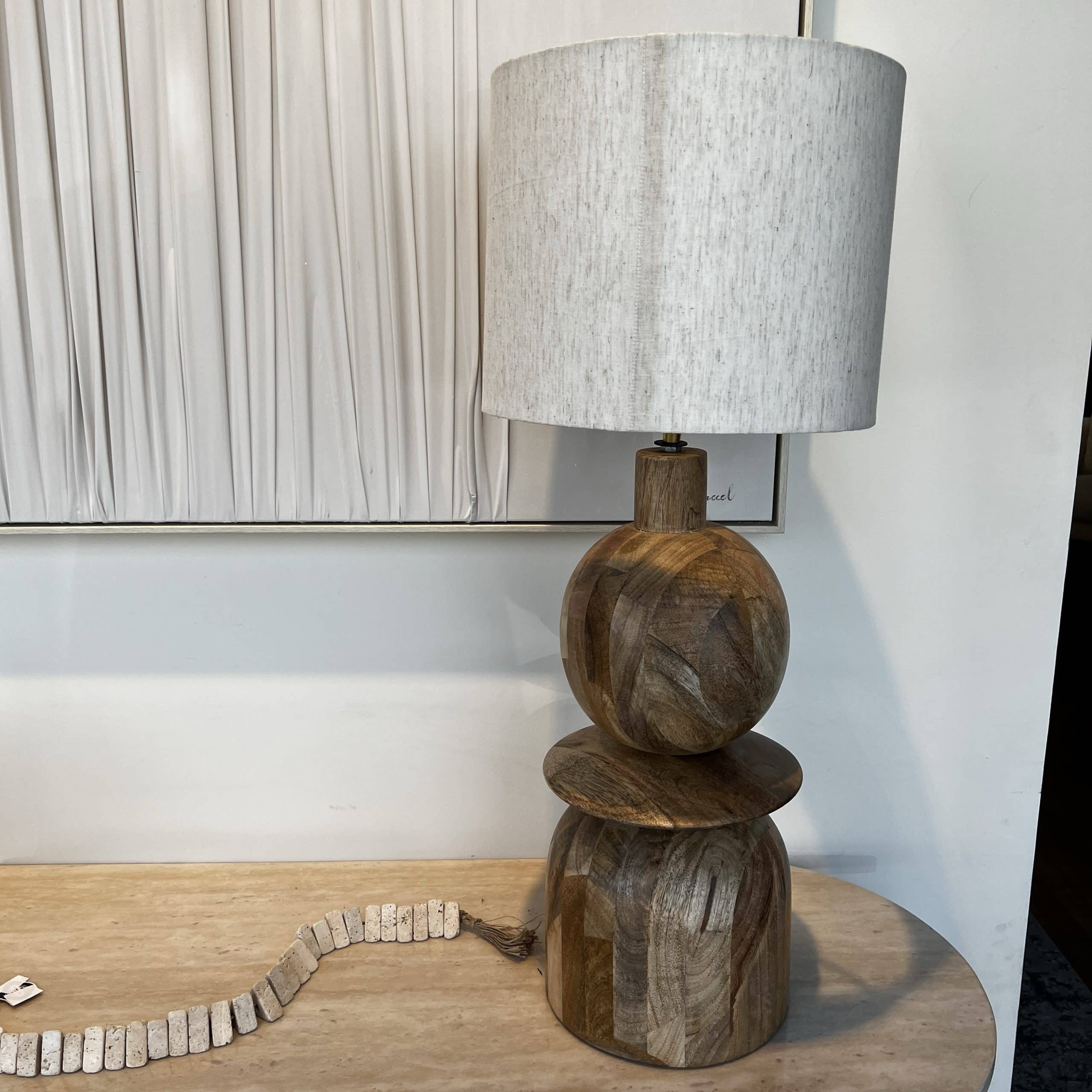 מנורה ווד בול מעוצבת גבוהה דגם שאנטי