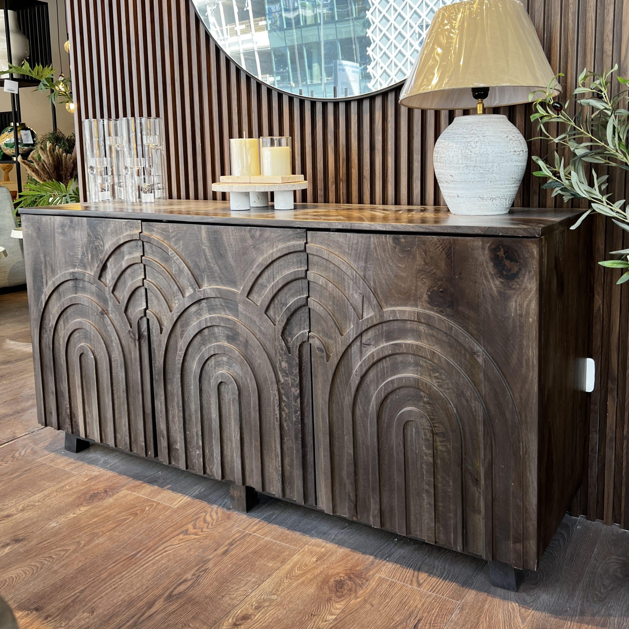 קומודה מנגו ווד פרינסס שייפ דגם שאנטי