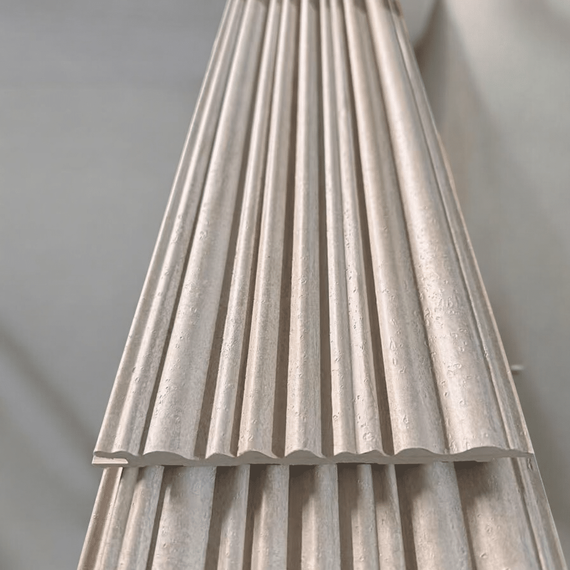 חיפוי קיר דגם ״פאלאס״ טרוורטין 15/290 חדש ומיוחד!