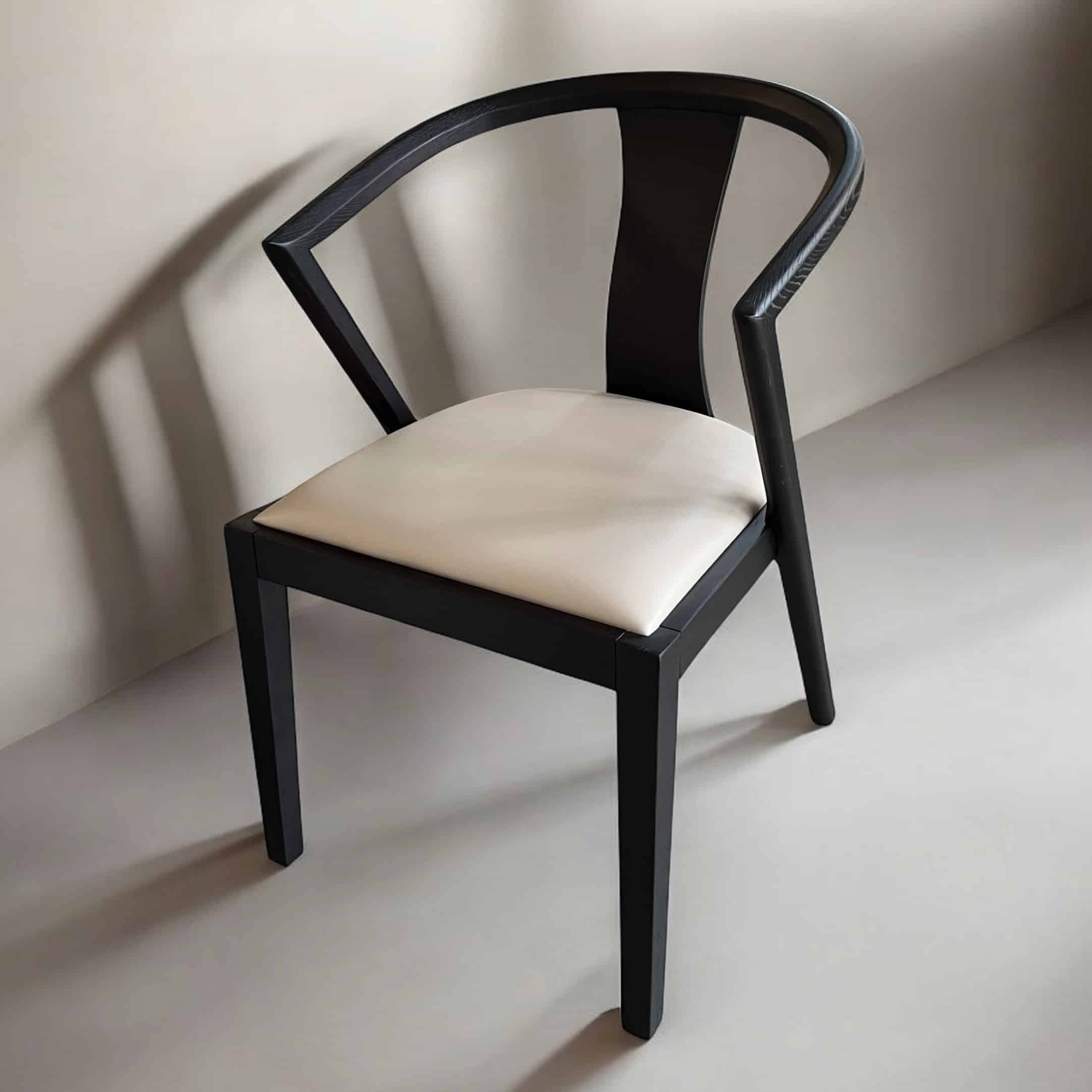 כיסא עץ בוני שחור מושב שמנת דגם סופיטל- במבצע!