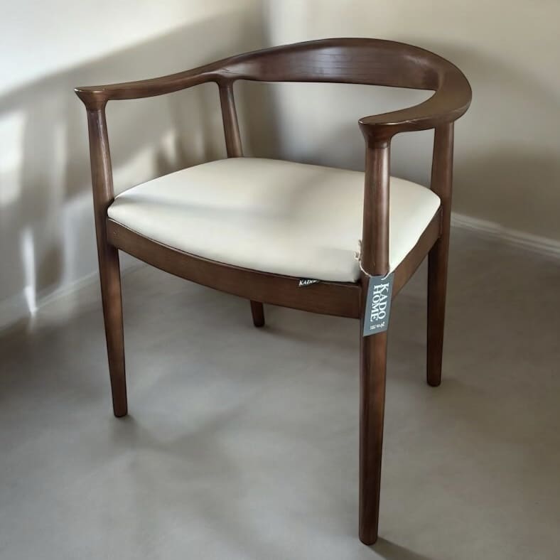 כסא קיאנו עץ אגוז מושב אבן דגם סופיטל כסא קיאנו עץ אגוז מושב אבן דגם סופיטל