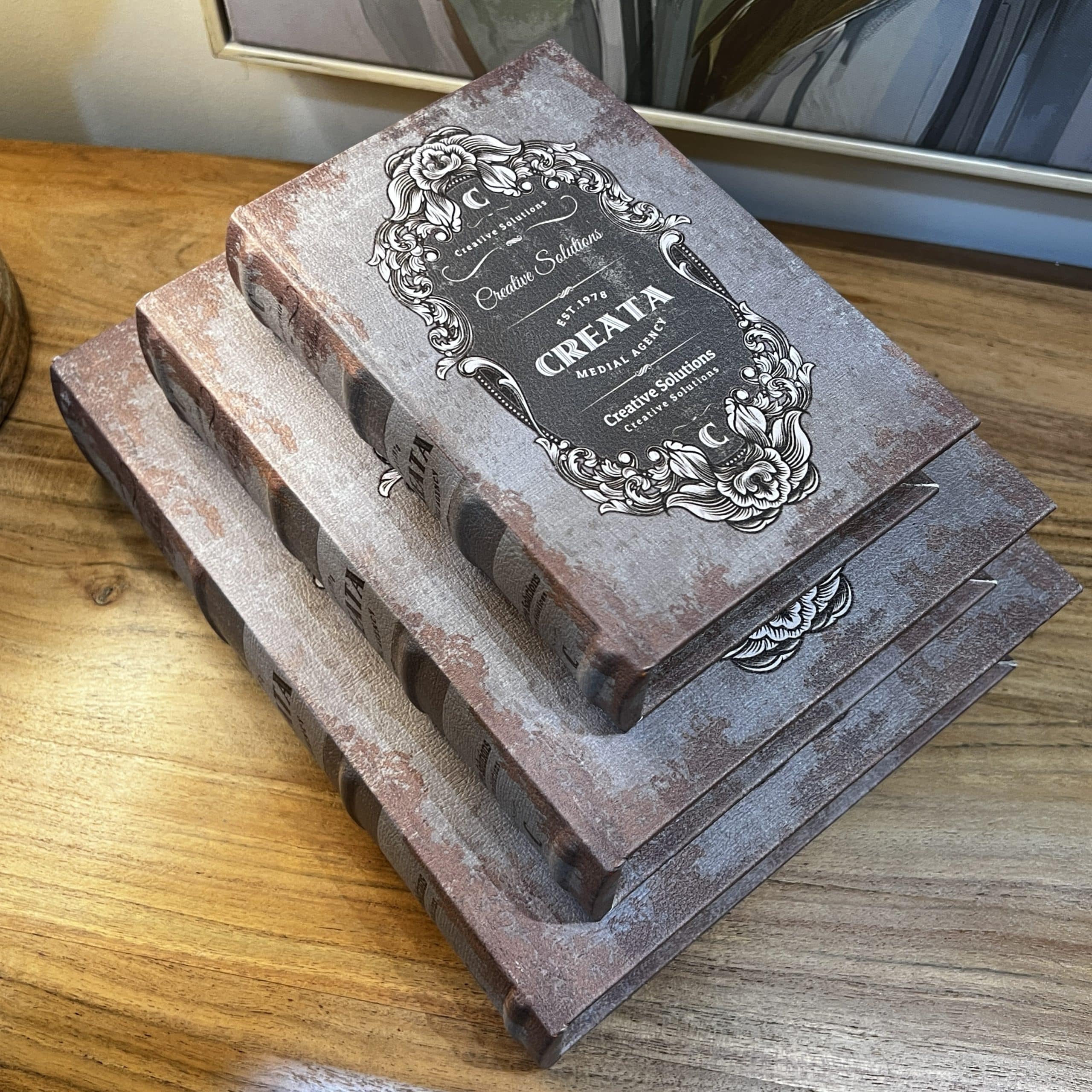 ספר אחסון קאריתה מעוצב דגם איקו ספר אחסון קאריתה מעוצב דגם איקו