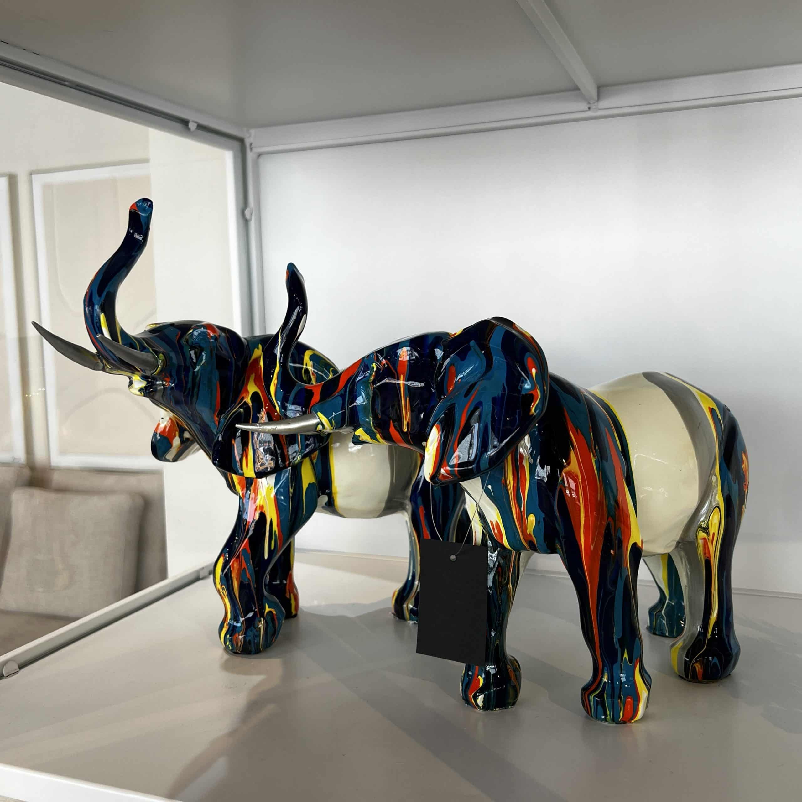 פסל פיל חדק מורם צבעוני – קולקציית איקו מבית קאדו הום פסל פיל חדק מורם צבעוני – קולקציית איקו מבית קאדו הום