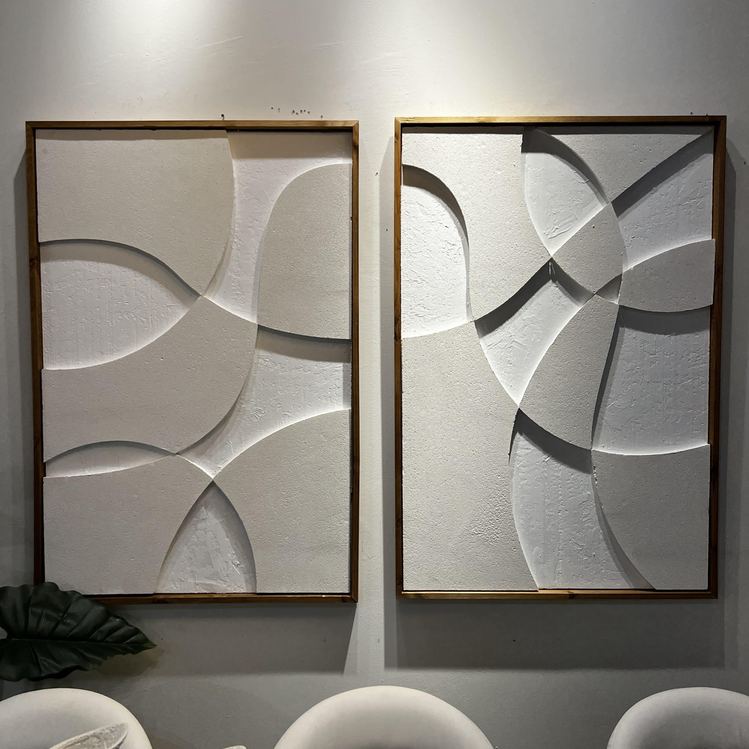 תמונה עבודת יד תבליט מיוחד מסגרת עץ כהה תמונה עבודת יד תבליט מיוחד מסגרת עץ כהה