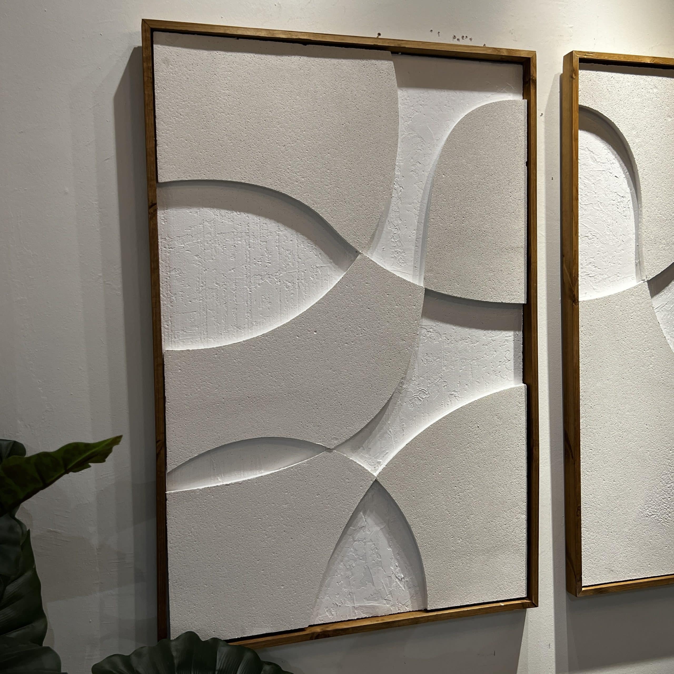 תמונה עבודת יד תבליט מיוחד מסגרת עץ כהה תמונה עבודת יד תבליט מיוחד מסגרת עץ כהה