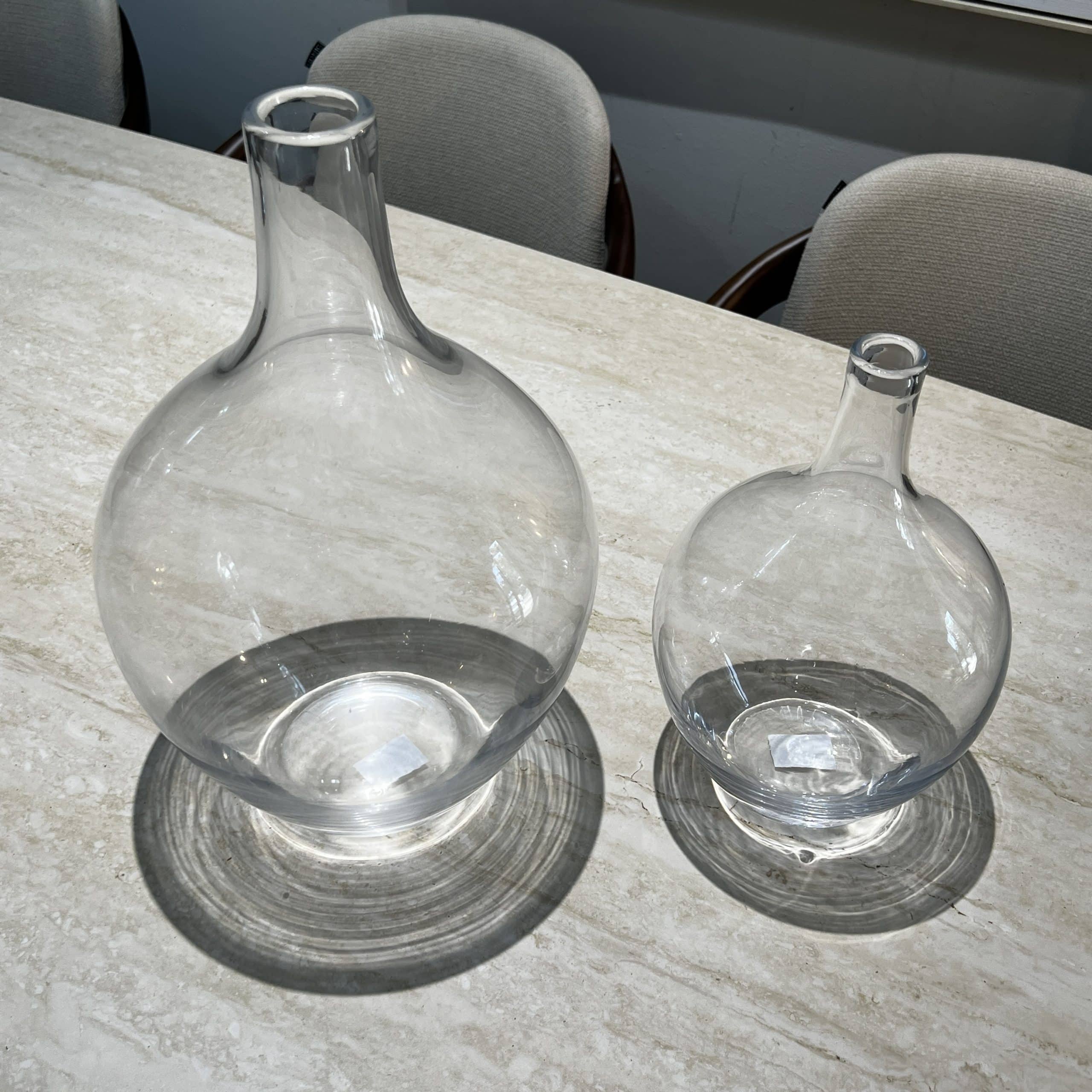 כד זכוכית רחב פיה צרה דגם איקו כד זכוכית רחב פיה צרה דגם איקו