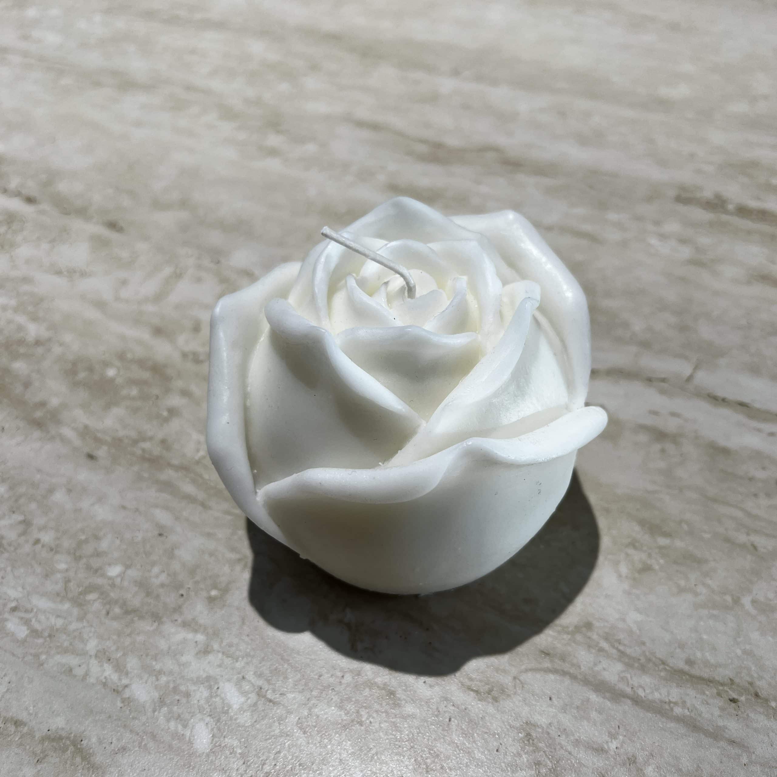 נר ורד שמנת גדול דגם איקו נר ורד שמנת גדול דגם איקו