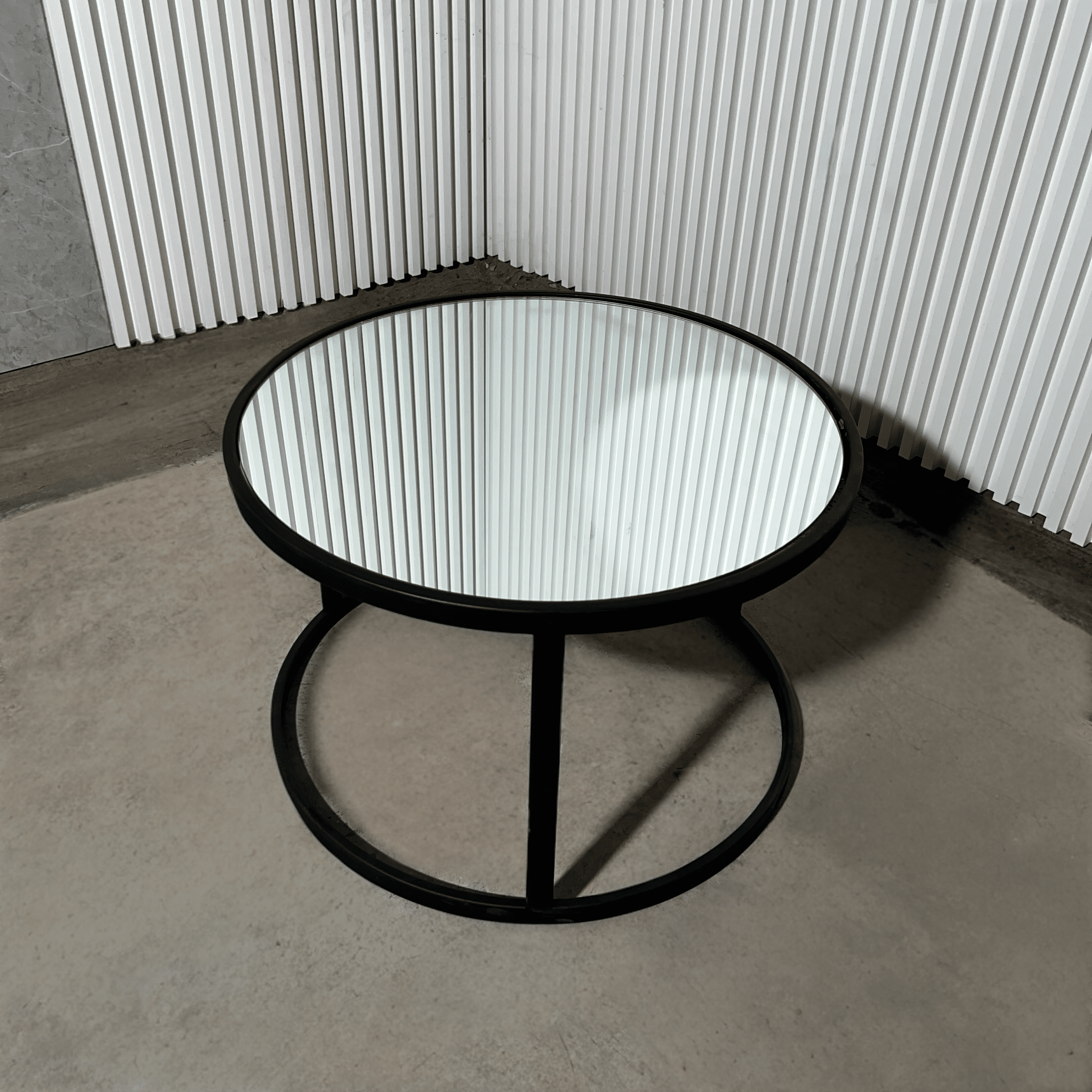 שולחן צד טווין פלטת מראה - חיסול! שולחן צד טווין פלטת מראה - חיסול!