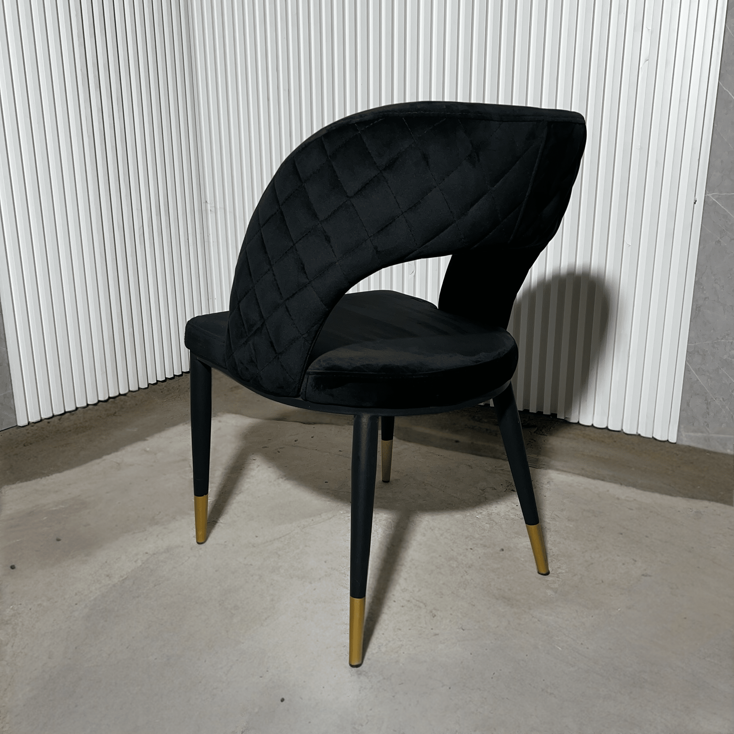 כסא מעוצב דגם ליה - אחרון בחיסול! כסא מעוצב דגם ליה - אחרון בחיסול!