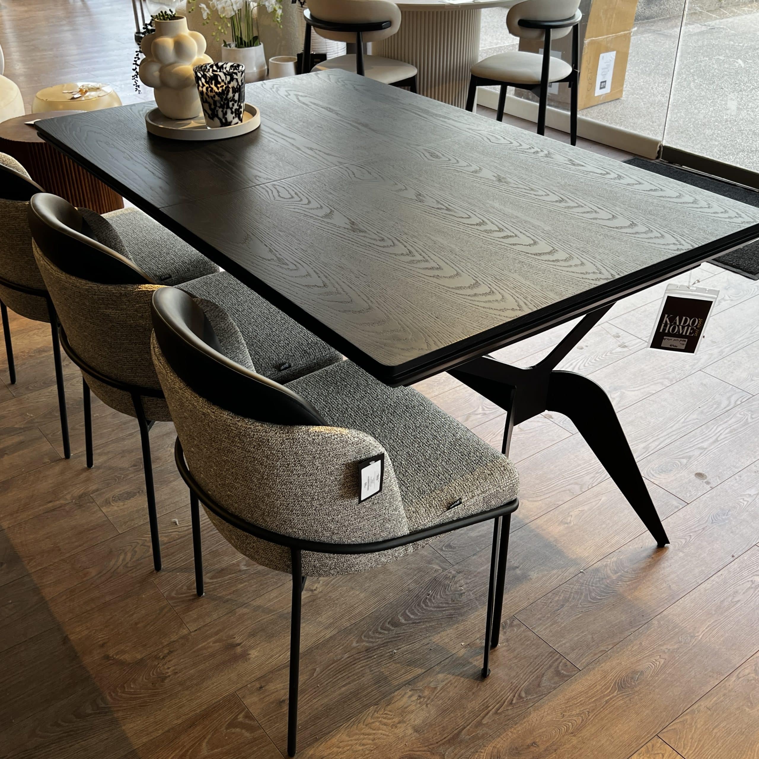 פינת אוכל מעוצבת דגם מטריקס בעיצוב אישי פינת אוכל מעוצבת דגם מטריקס בעיצוב אישי