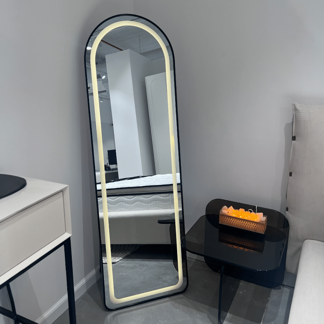 מראה ראש מעוגל מסגרה שחורה בשילוב לד דגם איקו מראה ראש מעוגל מסגרה שחורה בשילוב לד דגם איקו