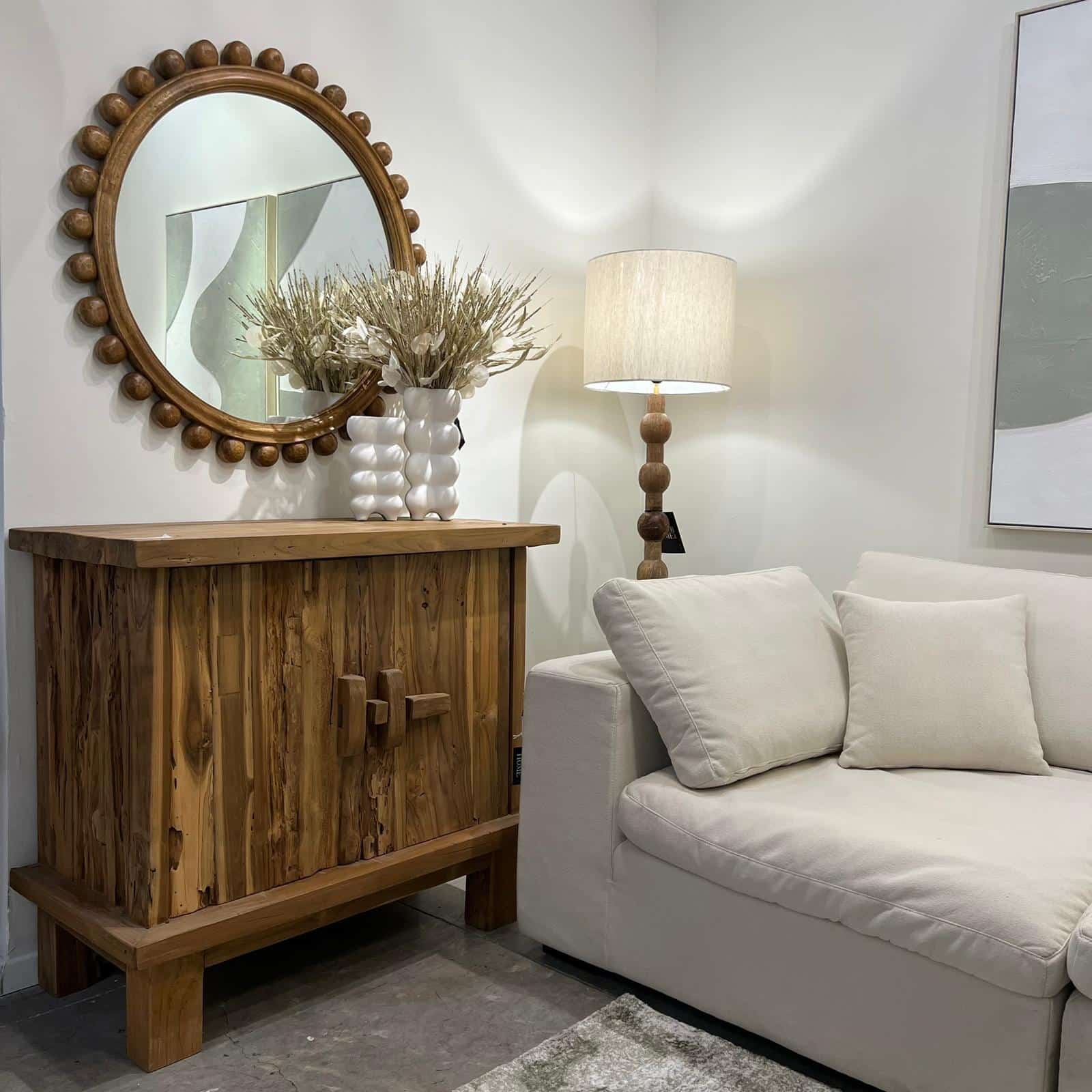 מראה עגולה עץ טבעי דגם שירוג קוטר 90סמ מראה עגולה עץ טבעי דגם שירוג קוטר 90סמ