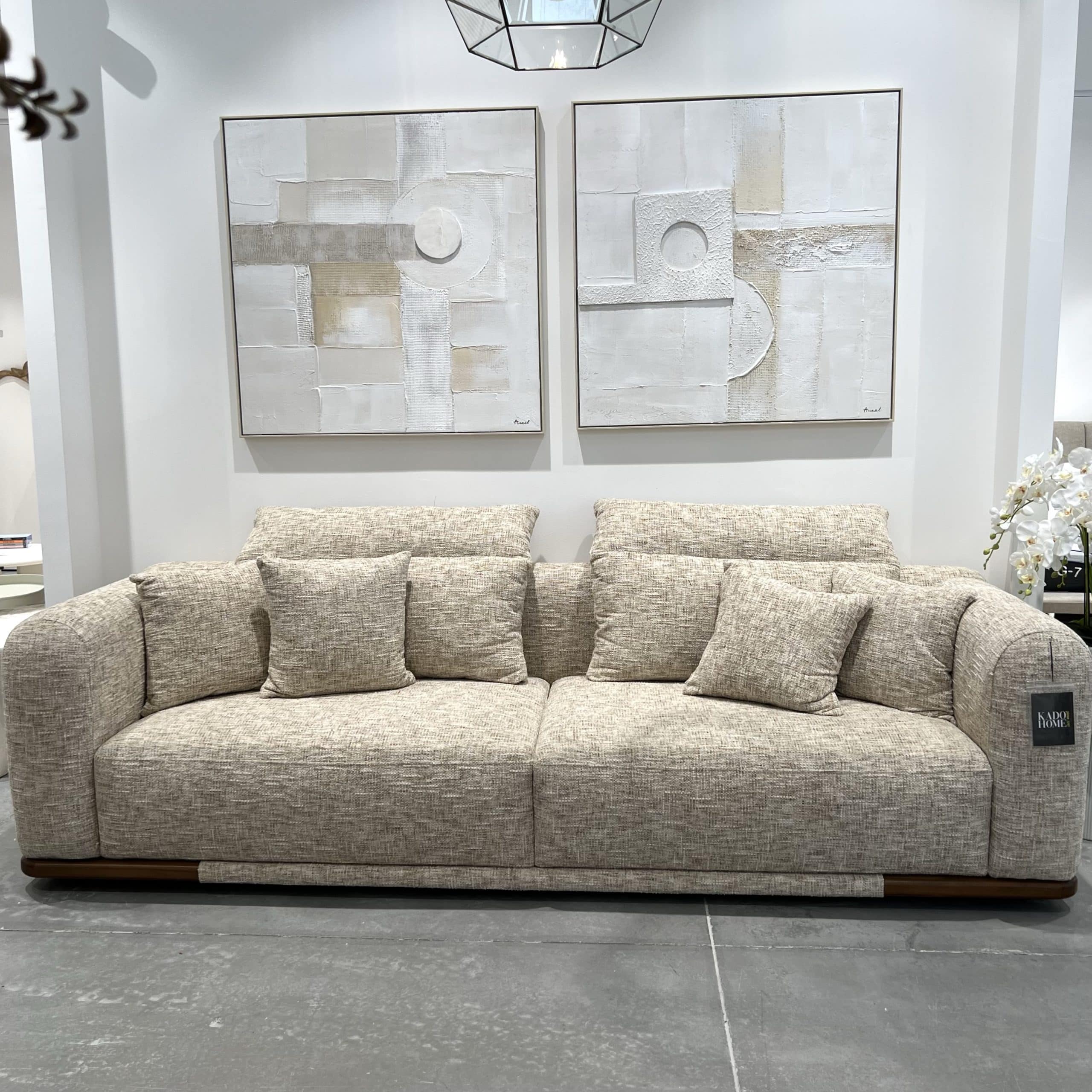 ספה מפנקת דגם נאמוס | בעיצוב אישי ספה מפנקת דגם נאמוס | בעיצוב אישי