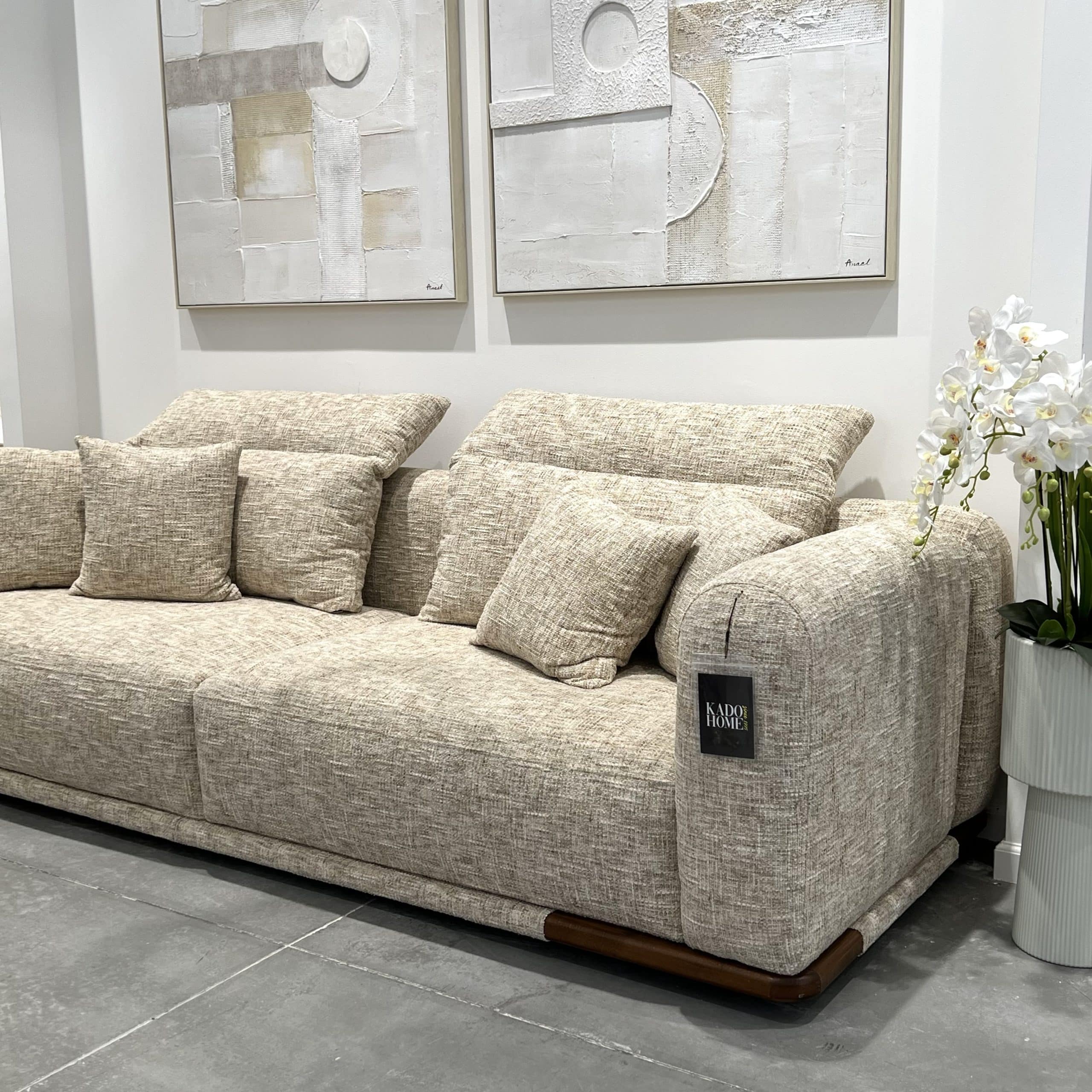 ספה מפנקת דגם נאמוס | בעיצוב אישי ספה מפנקת דגם נאמוס | בעיצוב אישי