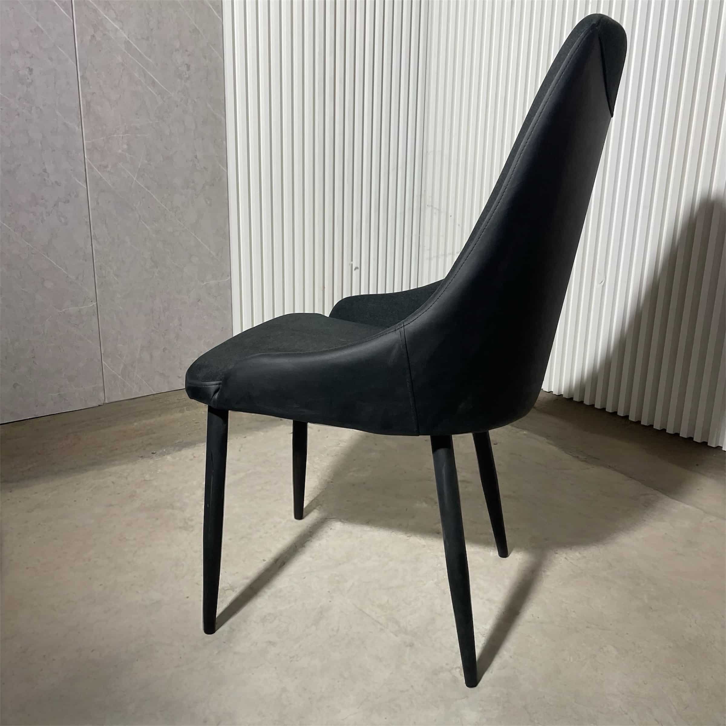 כסא דגם מוניק - חיסול!