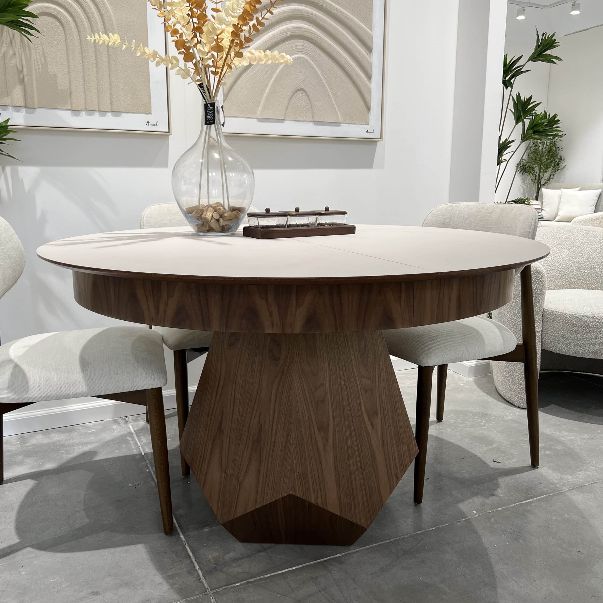 שולחן אוכל יוקרתי דגם יהלום בעיצוב אישי שולחן אוכל יוקרתי דגם יהלום בעיצוב אישי