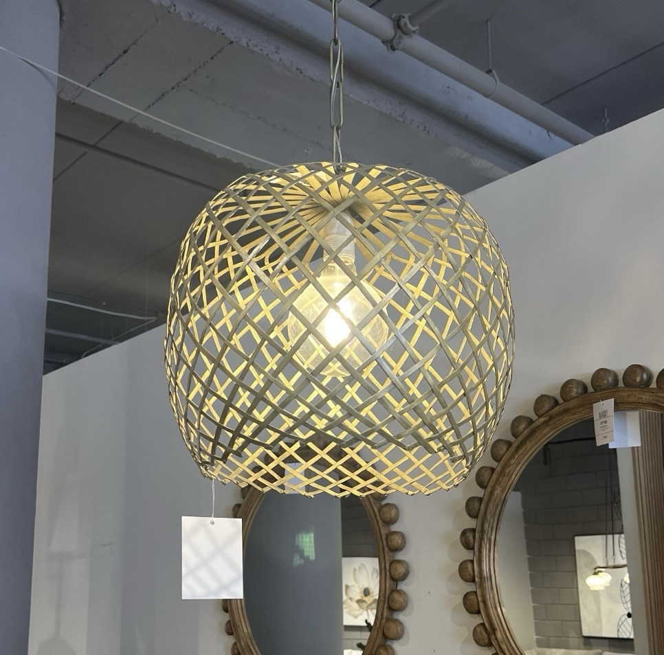 מנורה תליה מעוצבת זהב דגם אמבסדור מנורה תליה מעוצבת זהב דגם אמבסדור