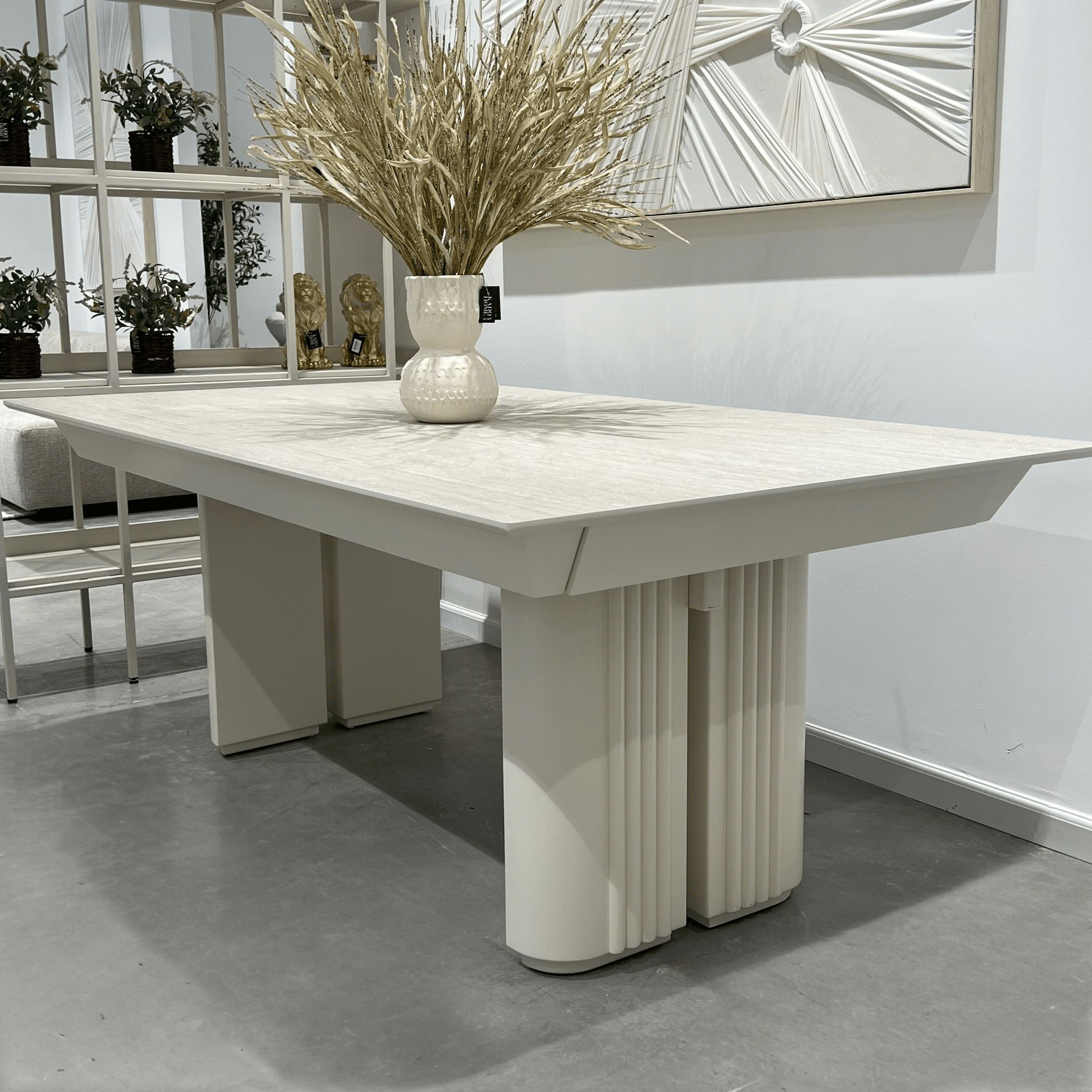 שולחן אוכל מעוצב דגם ליסבון בהתאמה אישית שולחן אוכל מעוצב דגם ליסבון בהתאמה אישית