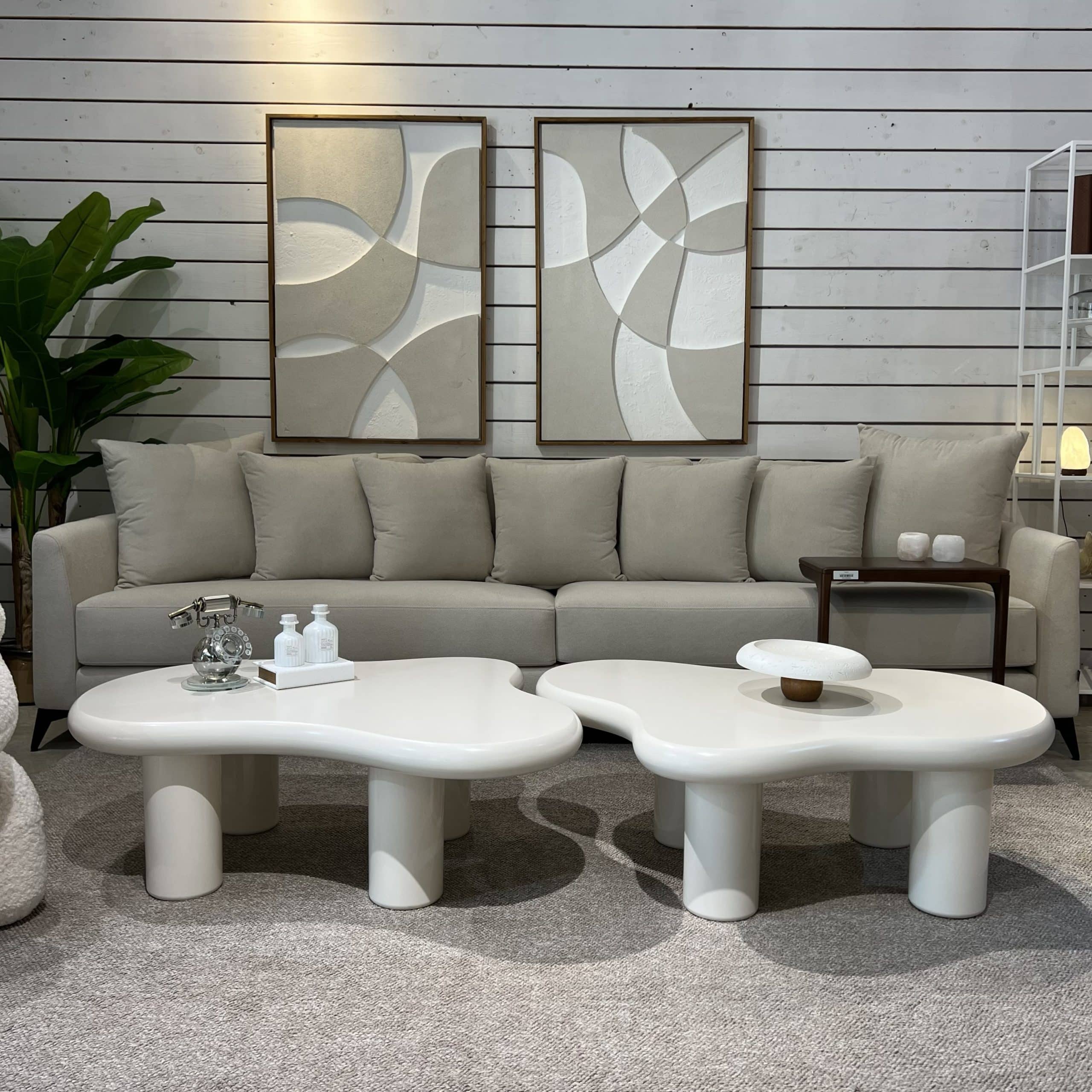 שולחן סלון מעוצב שמנת אמורפי דגם איקו- במלאי מוגבל! שולחן סלון מעוצב שמנת אמורפי דגם איקו- במלאי מוגבל!