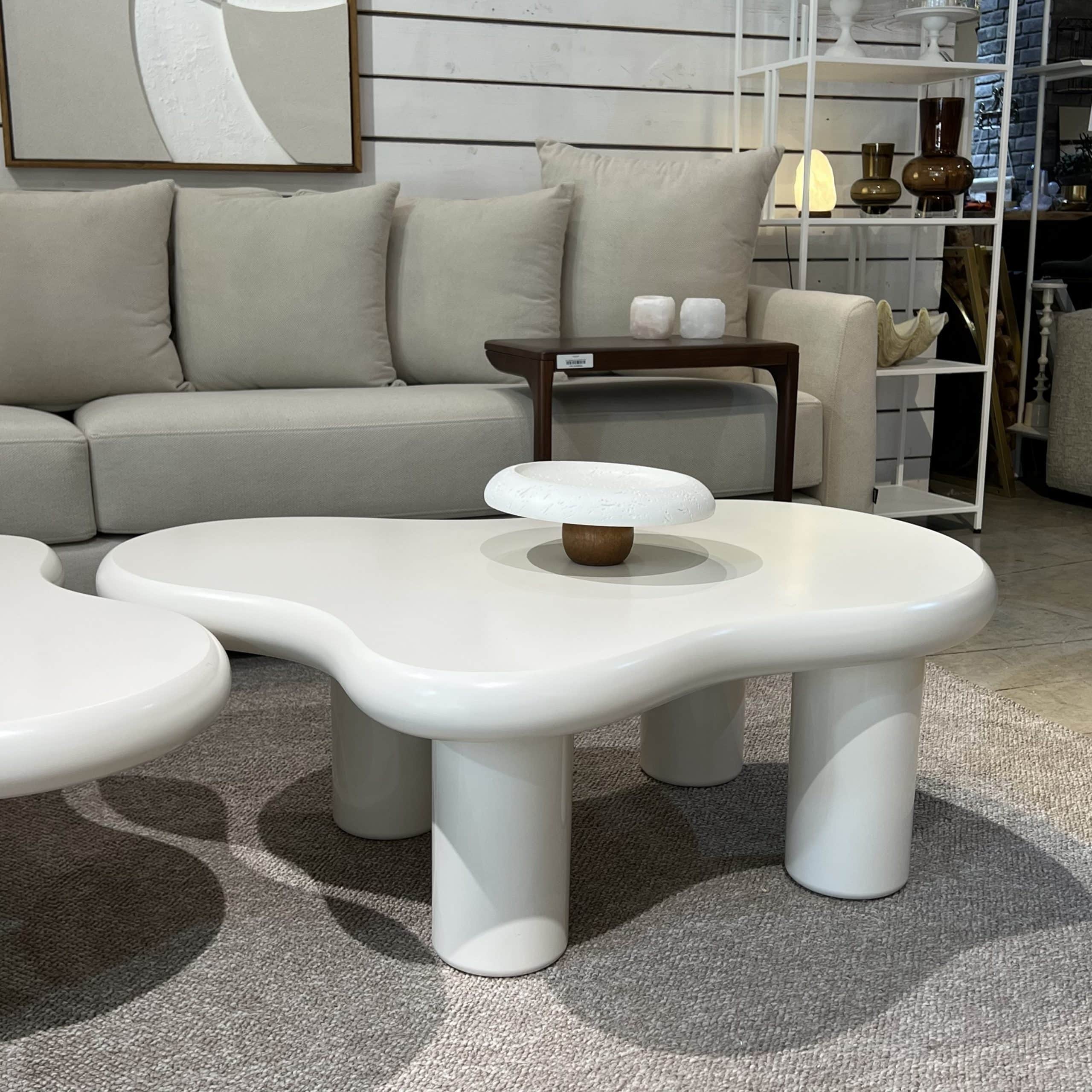 שולחן סלון מעוצב שמנת אמורפי דגם איקו- במלאי מוגבל! שולחן סלון מעוצב שמנת אמורפי דגם איקו- במלאי מוגבל!