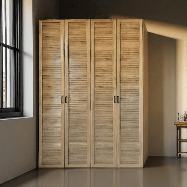 ארון מעוצב דלתות פתיחה בסגנון תריס בגוון אלון- נגרות בעיצוב אישי