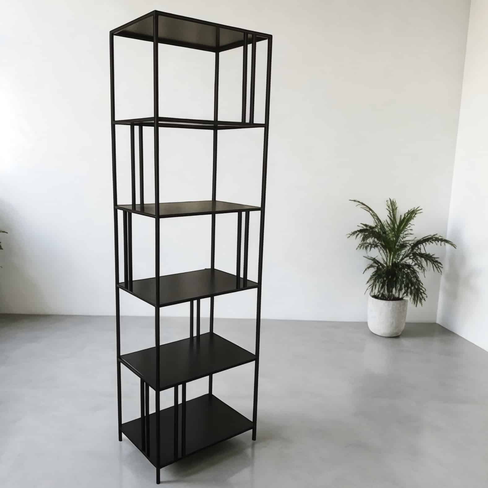 יחידת מדפים מעוצבת סינדי צרה 60/40/200 מתכת שחורה דגם סופיטל - אספקה 9.25