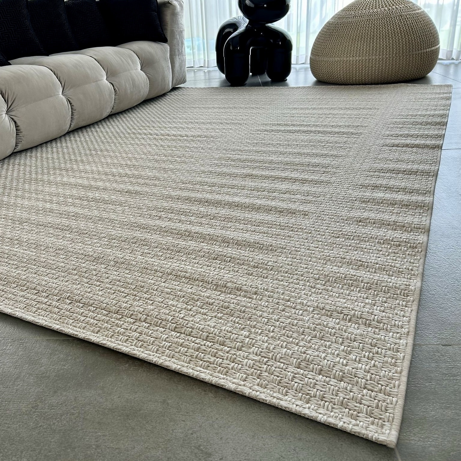 שטיח הלסי דגם נוי קליל ומיוחד!