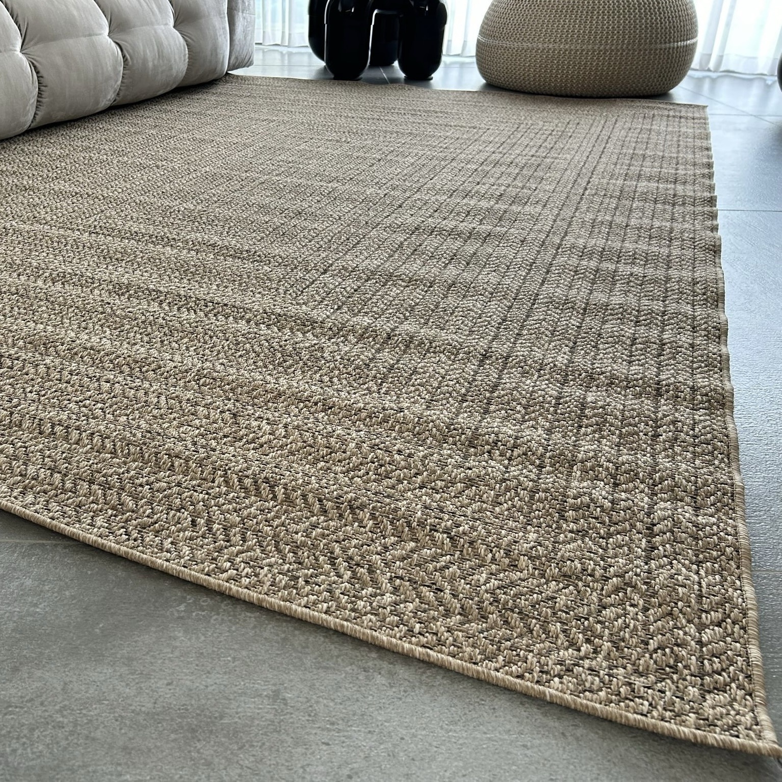 שטיח קנזי דגם נוי בסגנון טבעי קליל ומיוחד! שטיח קנזי דגם נוי בסגנון טבעי קליל ומיוחד!