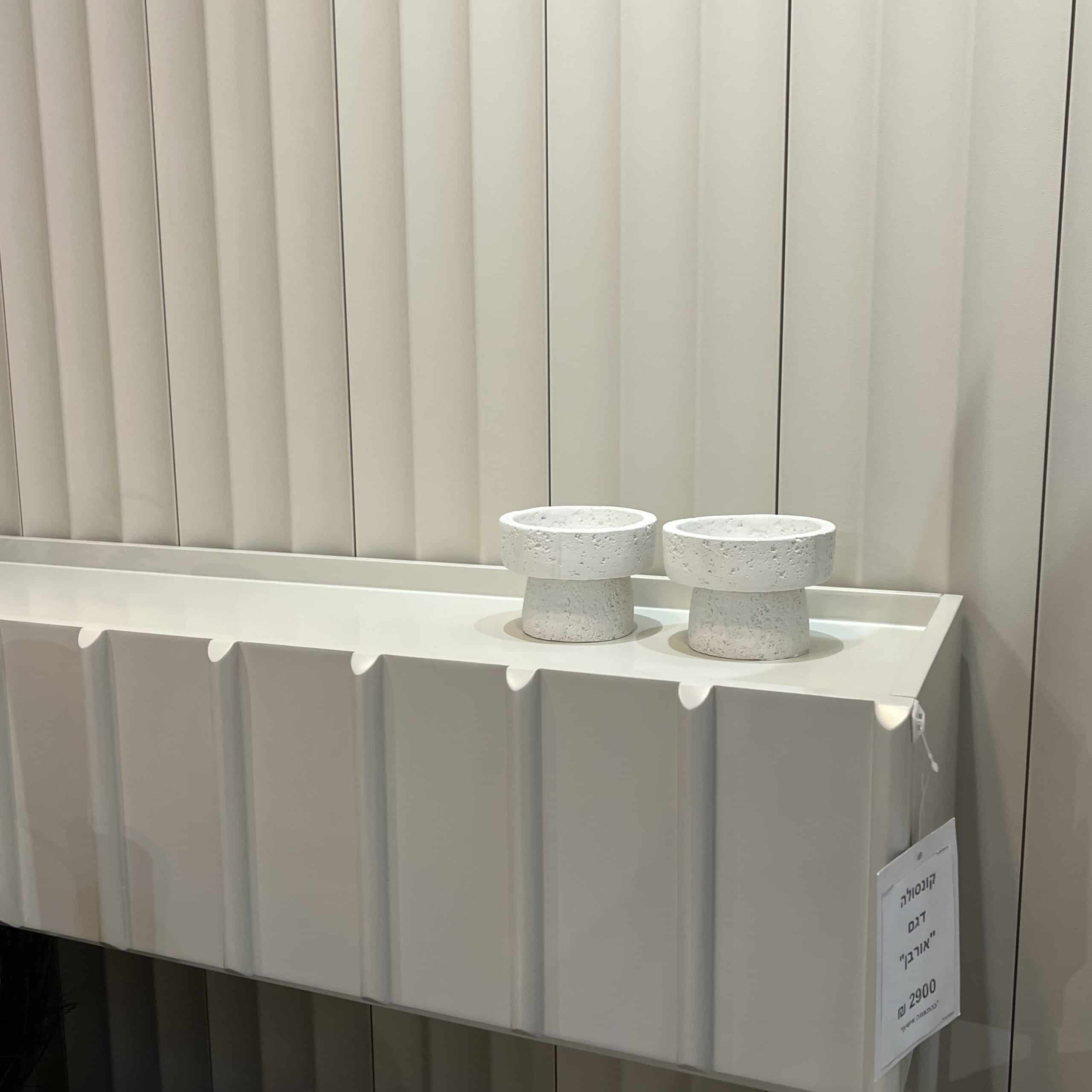 קערה אבן עגולה על רגל דגם איקו קערה אבן עגולה על רגל דגם איקו