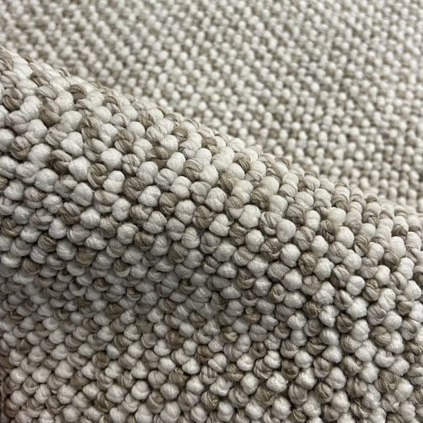 שטיח קליפורניה לבן נקודות בז יוקרתי