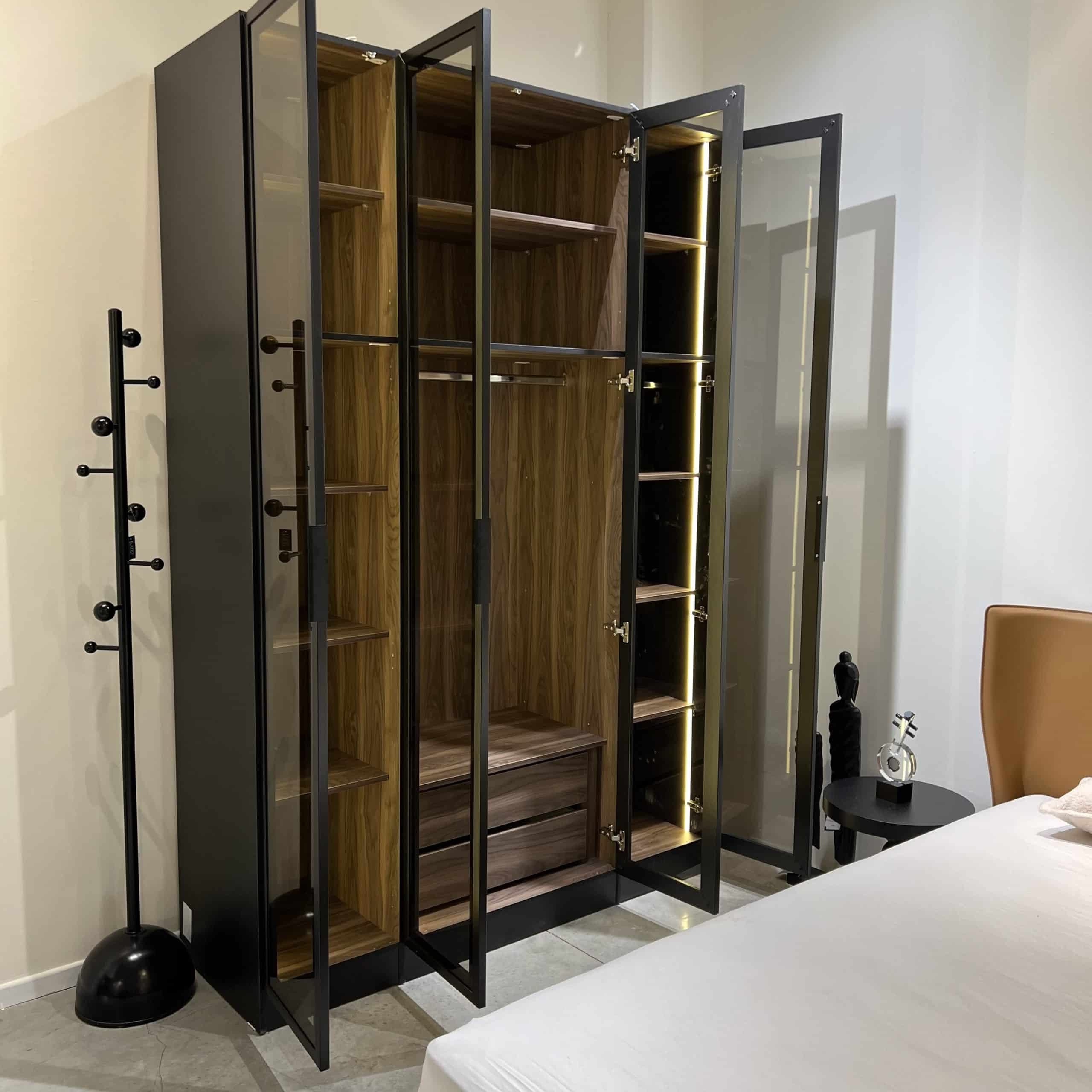 ארון יוקרתי דגם סאן מרינו | בעיצוב אישי ארון יוקרתי דגם סאן מרינו | בעיצוב אישי