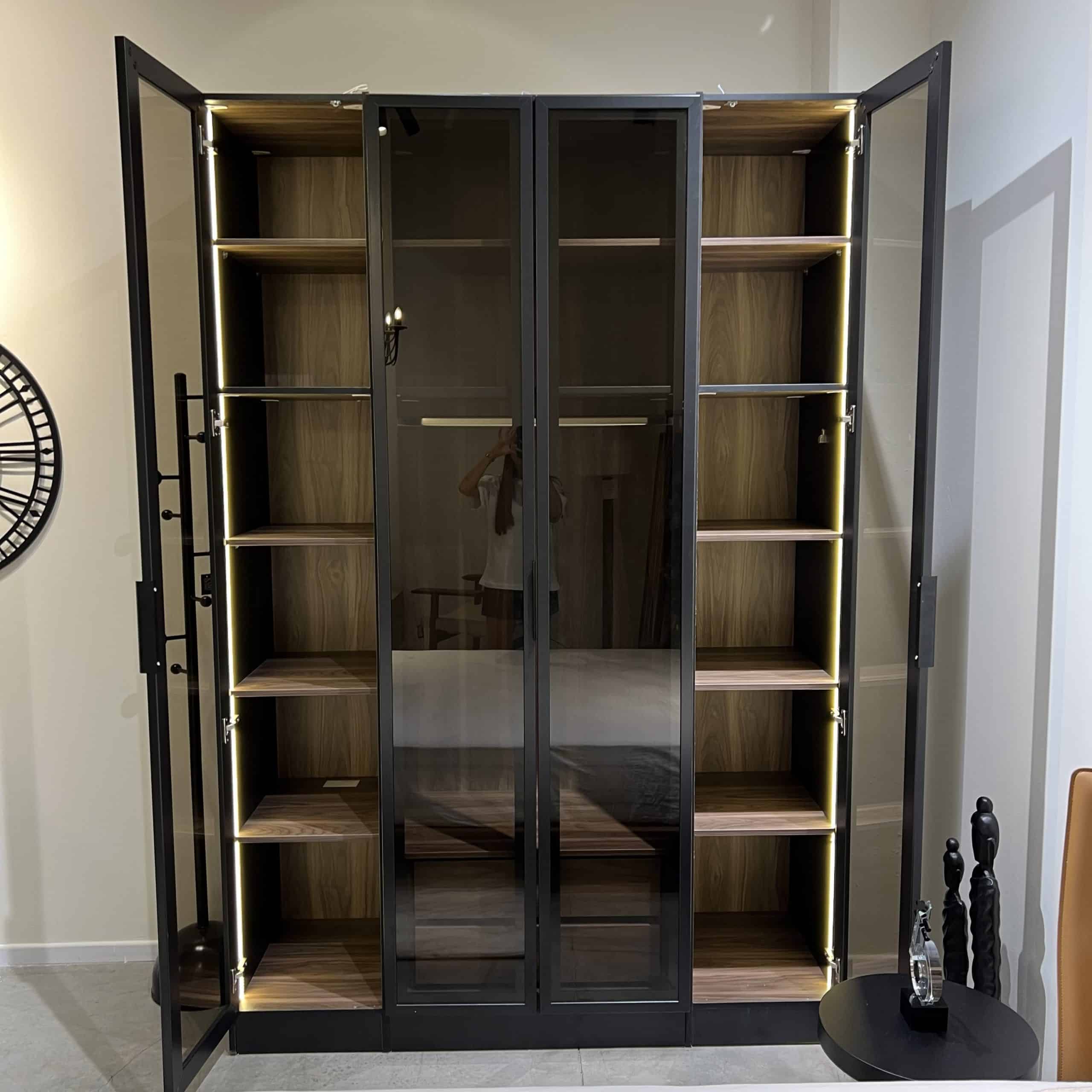 ארון יוקרתי דגם סאן מרינו | בעיצוב אישי ארון יוקרתי דגם סאן מרינו | בעיצוב אישי