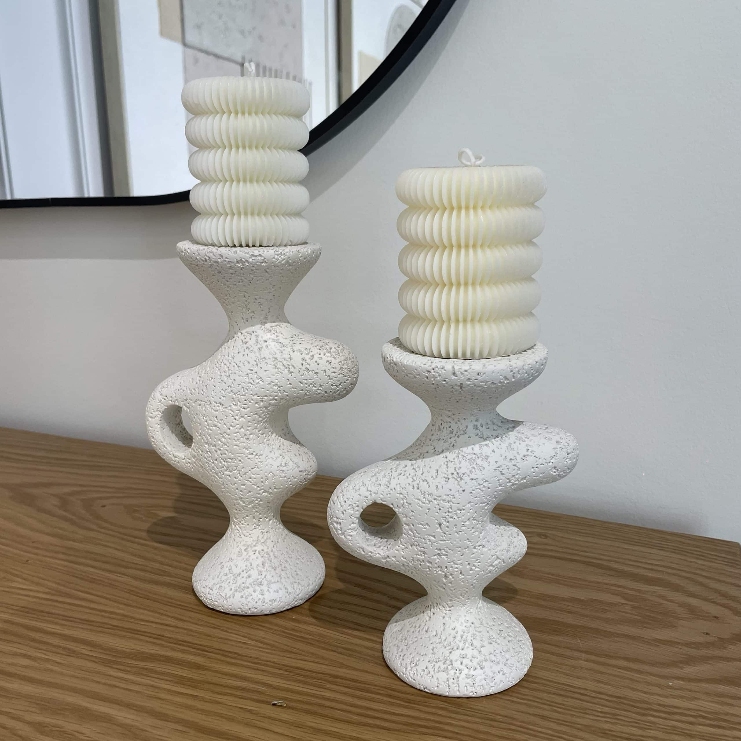 נר שכבות מחורץ שמנת 7/8 דגם איקו נר שכבות מחורץ שמנת 7/8 דגם איקו