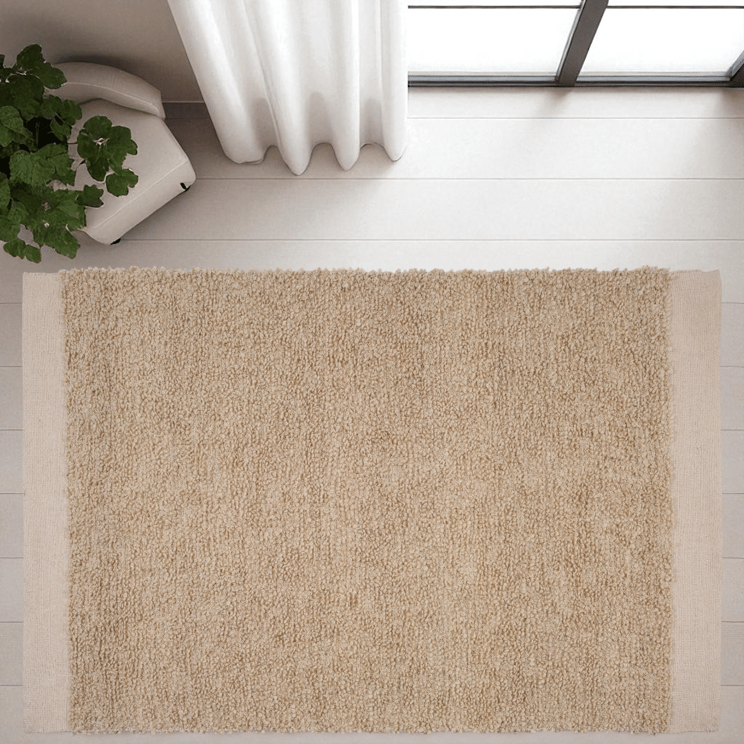 שטיח וכריות דגם אדמס בוקלה בגוון בז