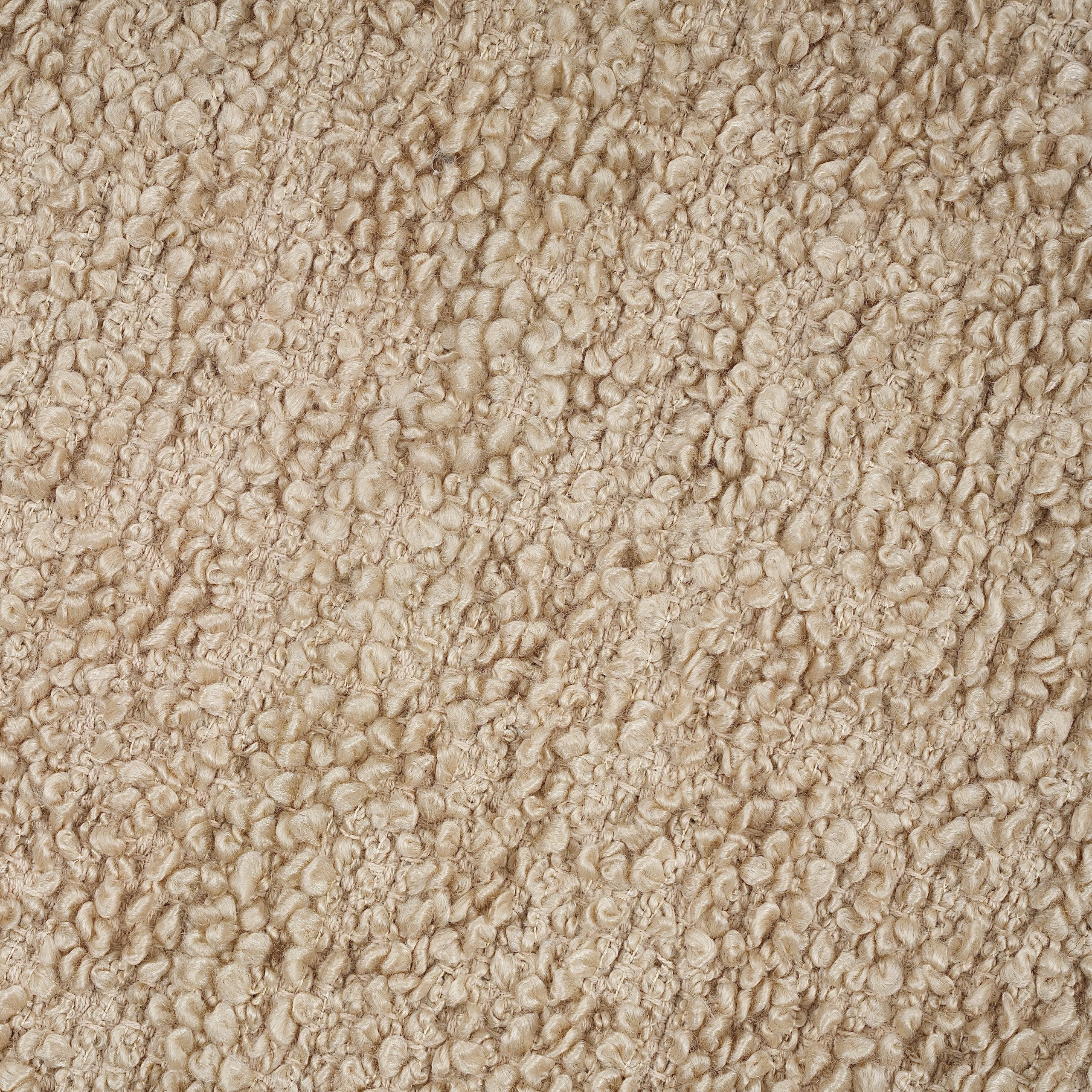 שטיח וכריות דגם אדמס בוקלה בגוון בז