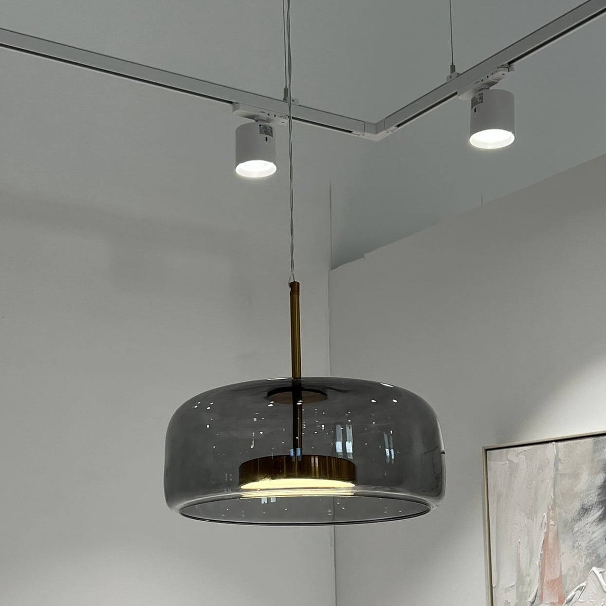 מנורה תליה זכוכית קלאסיק אפור שטוחה 33/14 דגם פלור מנורה תליה זכוכית קלאסיק אפור שטוחה 33/14 דגם פלור