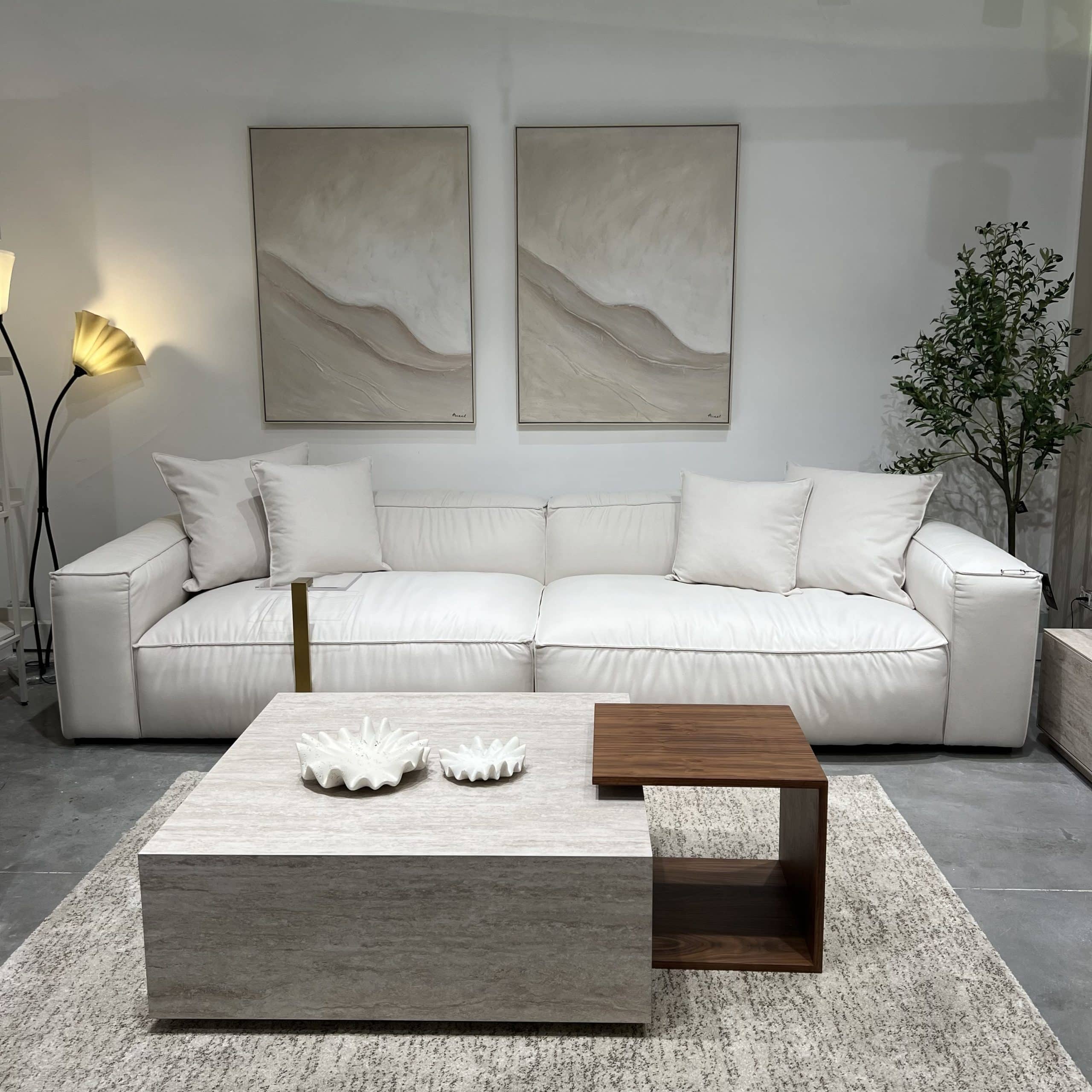 ספה מפנקת דגם מונטנגרו במילוי נוצות | בעיצוב אישי ספה מפנקת דגם מונטנגרו במילוי נוצות | בעיצוב אישי