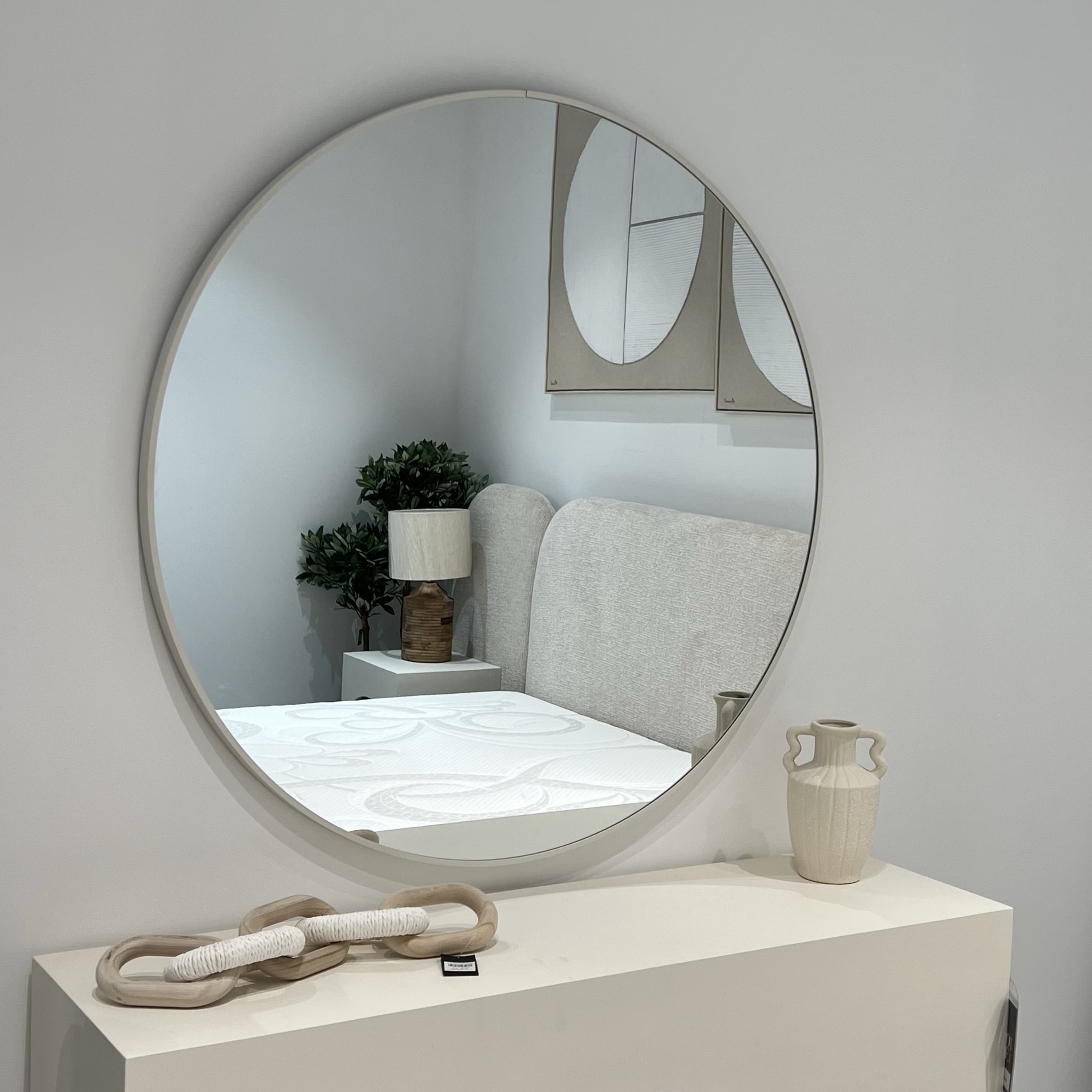 מראה עגולה מסגרת לבנה קוטר 100 דגם איקו