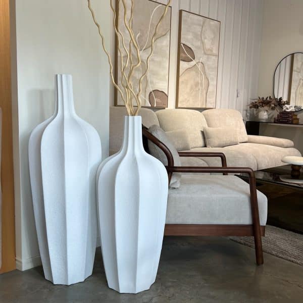 כד בקבוק מעוצב לבן צוואר דק דגם איקו